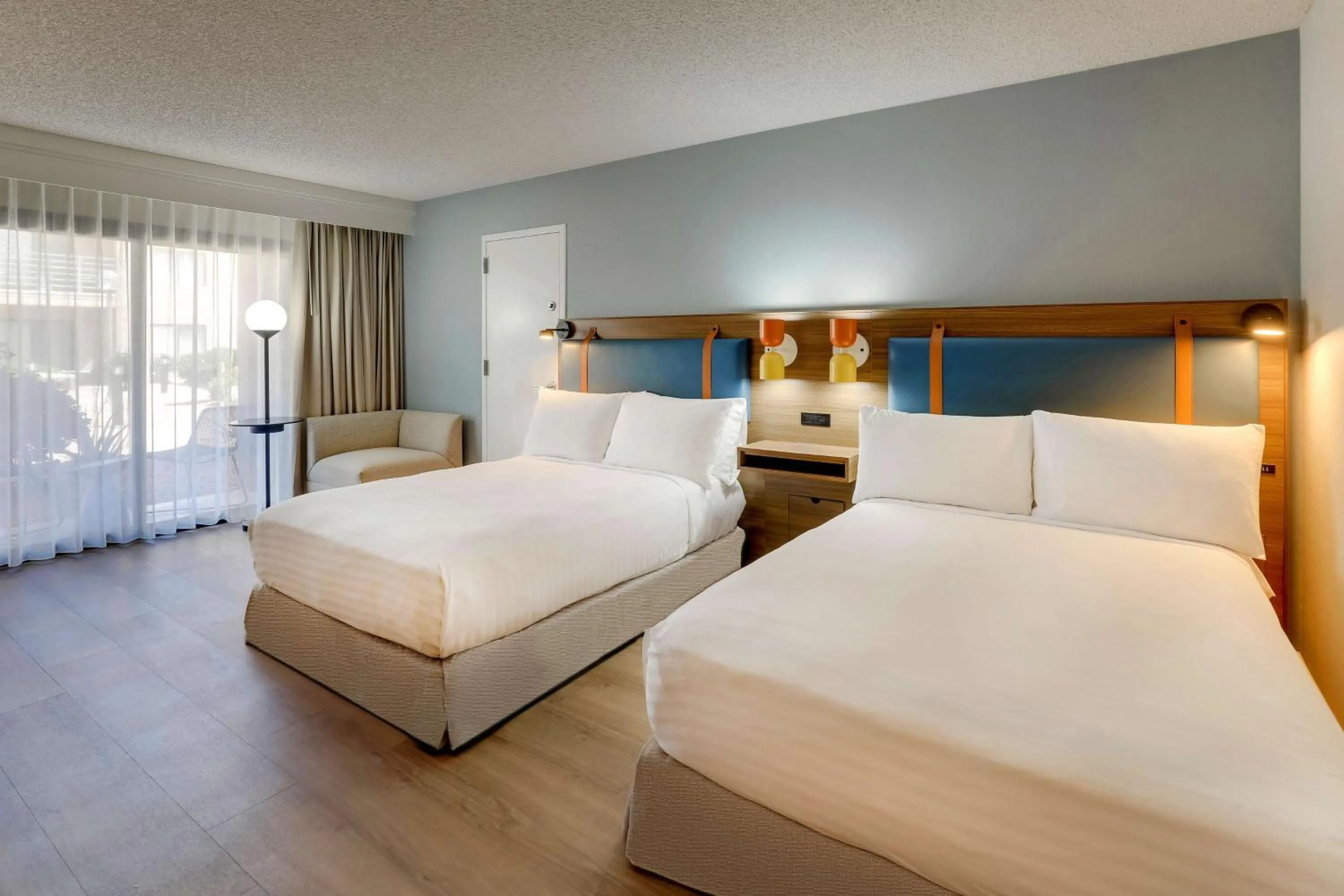 Bedroom in Sonesta Select Scottsdale at Mayo Clinic Campus