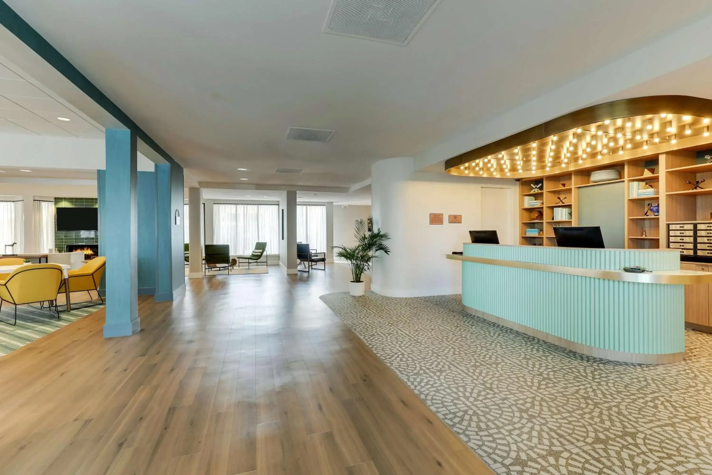 Lobby or reception in Sonesta Select Scottsdale at Mayo Clinic Campus Lobby or reception in Sonesta Select Scottsdale at Mayo Clinic Campus