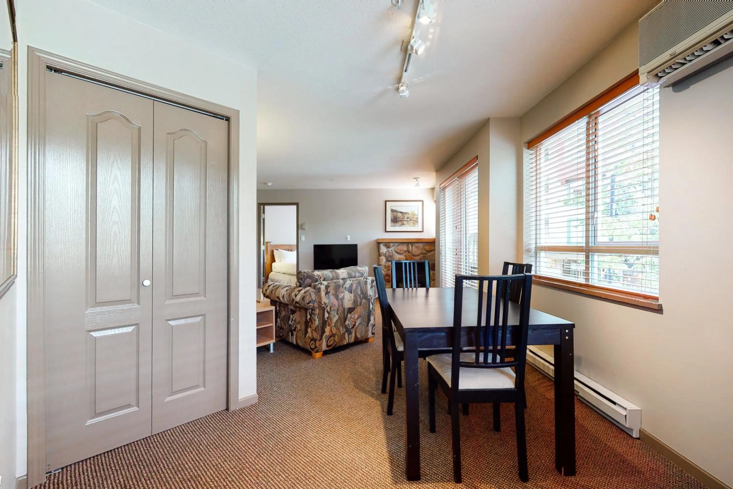 Bed in Town Plaza, Unit 256