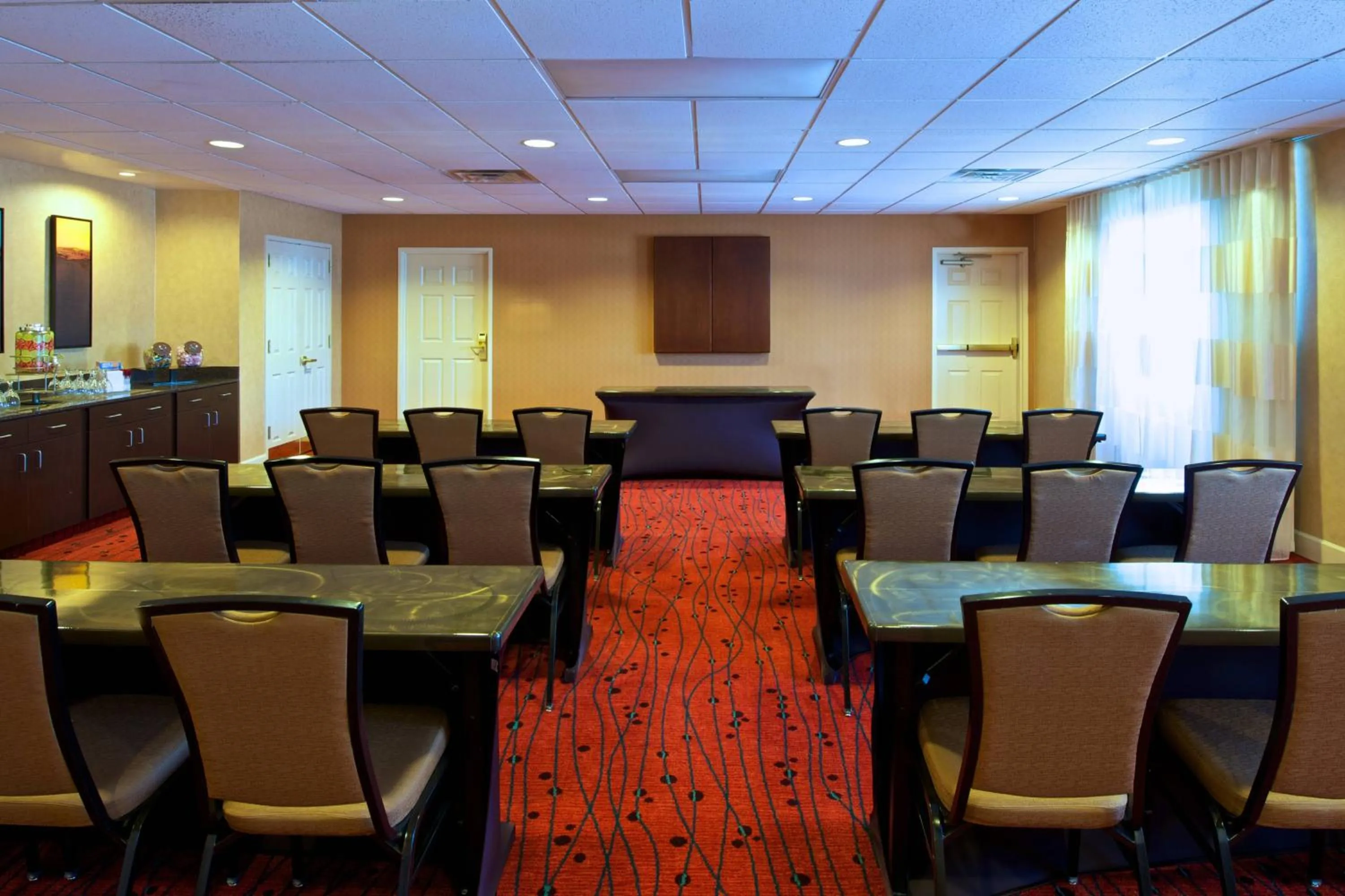 Meeting/conference room in Residence Inn by Marriott Phoenix Airport