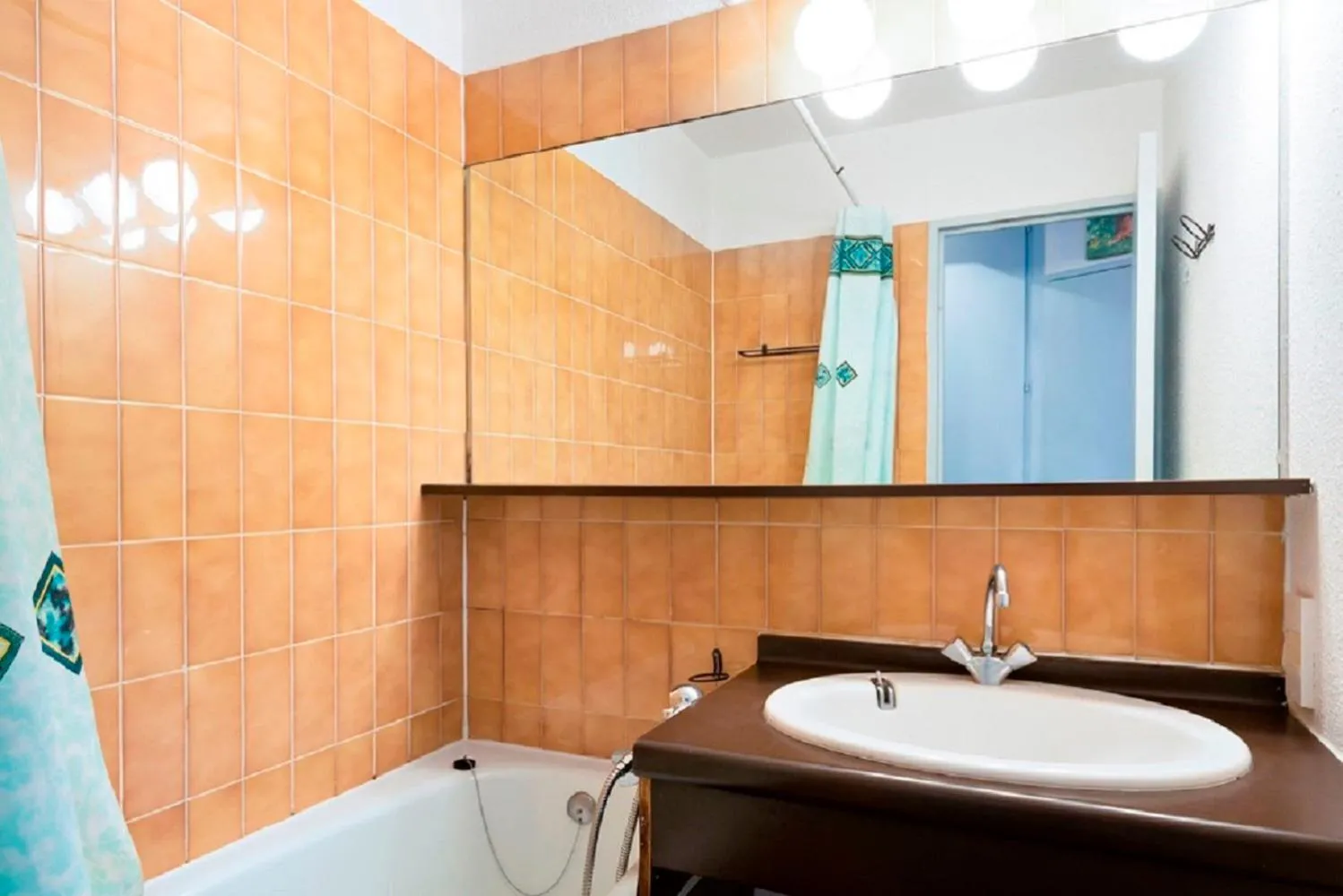 Bathroom in Residence Les Fontaines Blanches - maeva Home