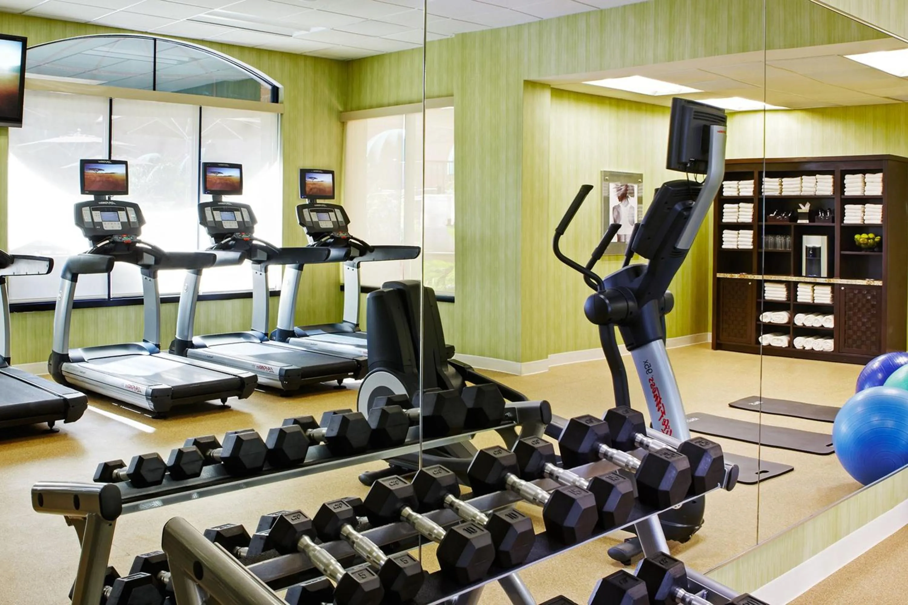 Fitness centre/facilities in Scottsdale Marriott Old Town