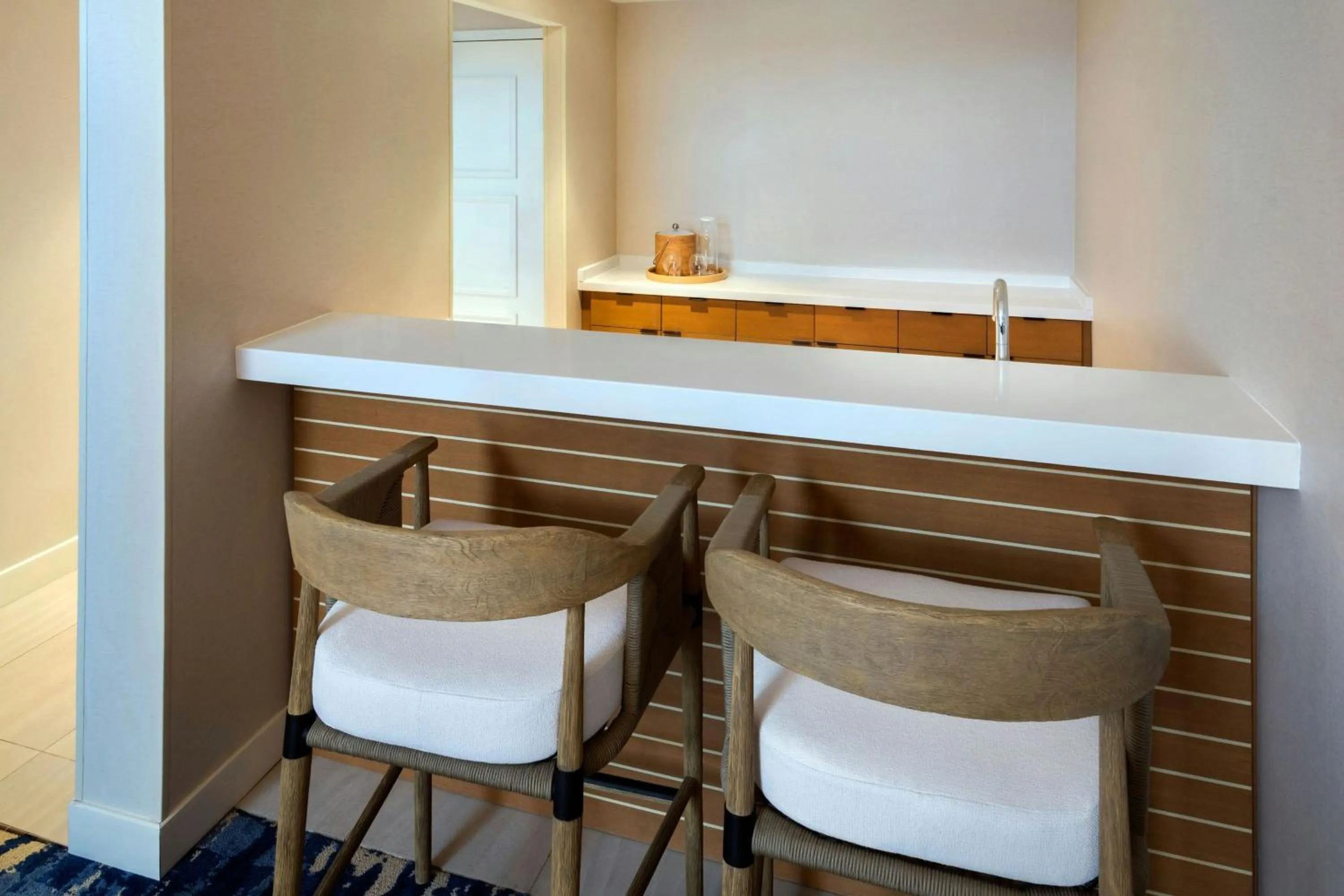 Lounge or bar in Newport Marriott Hotel & Spa