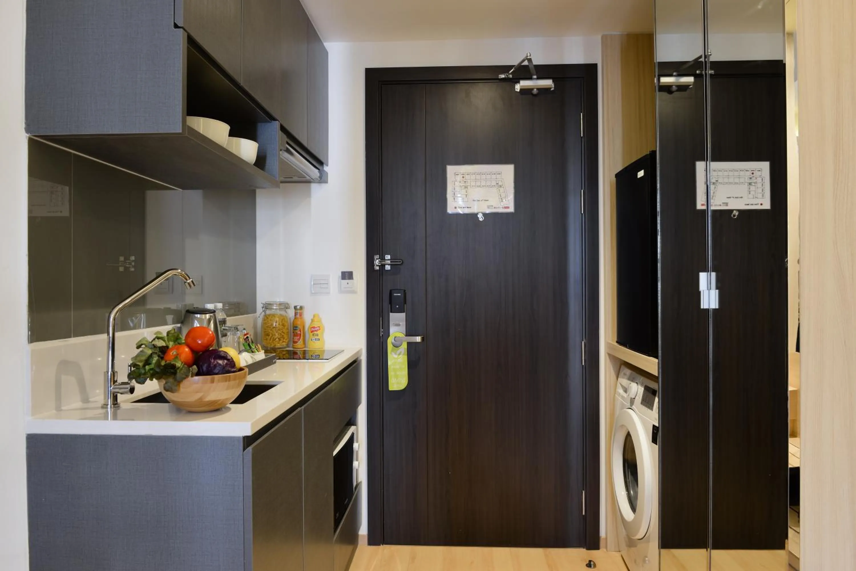 Kitchen or kitchenette in Arden Hotel and Residence by At Mind