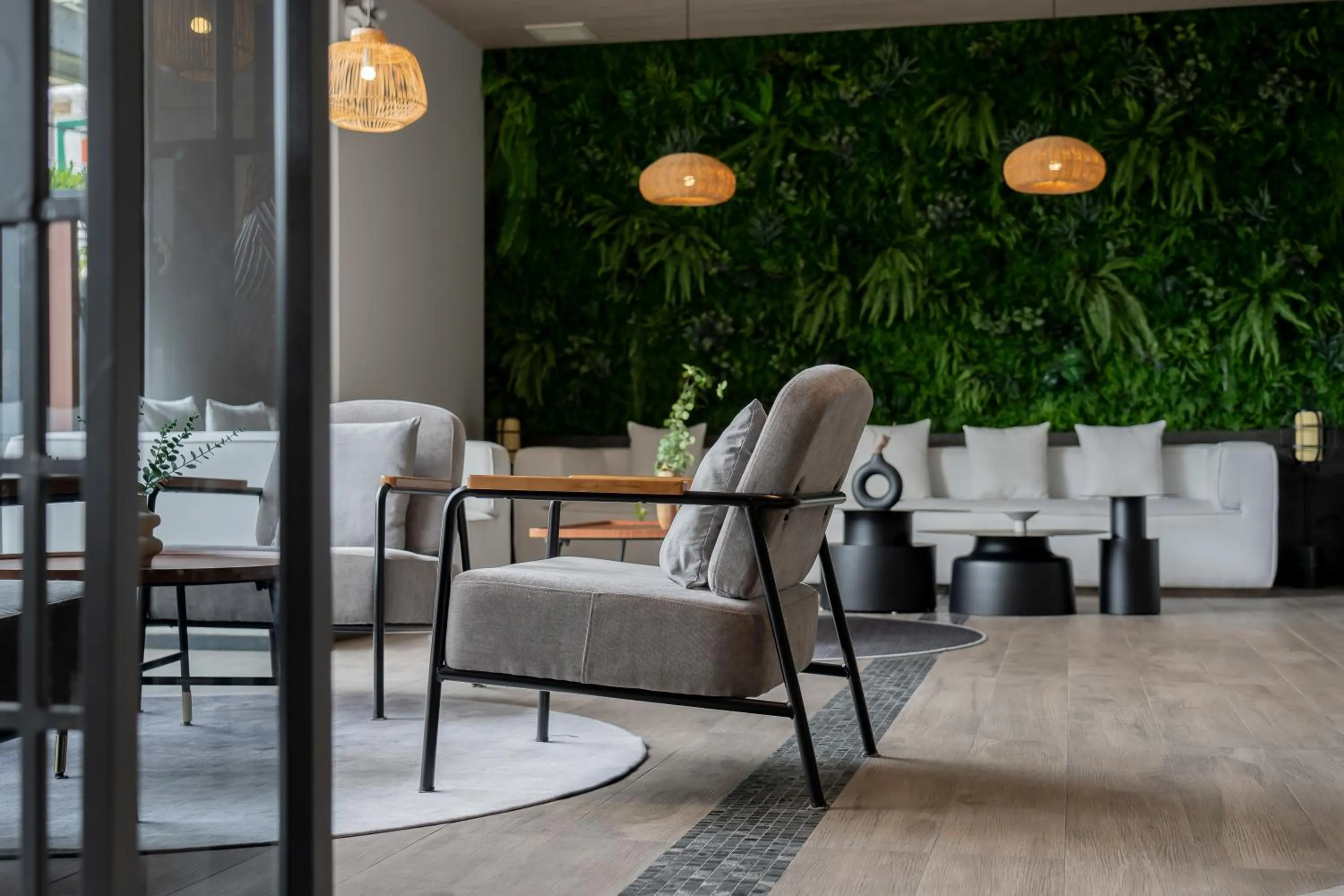 Lobby or reception in Arden Hotel and Residence by At Mind