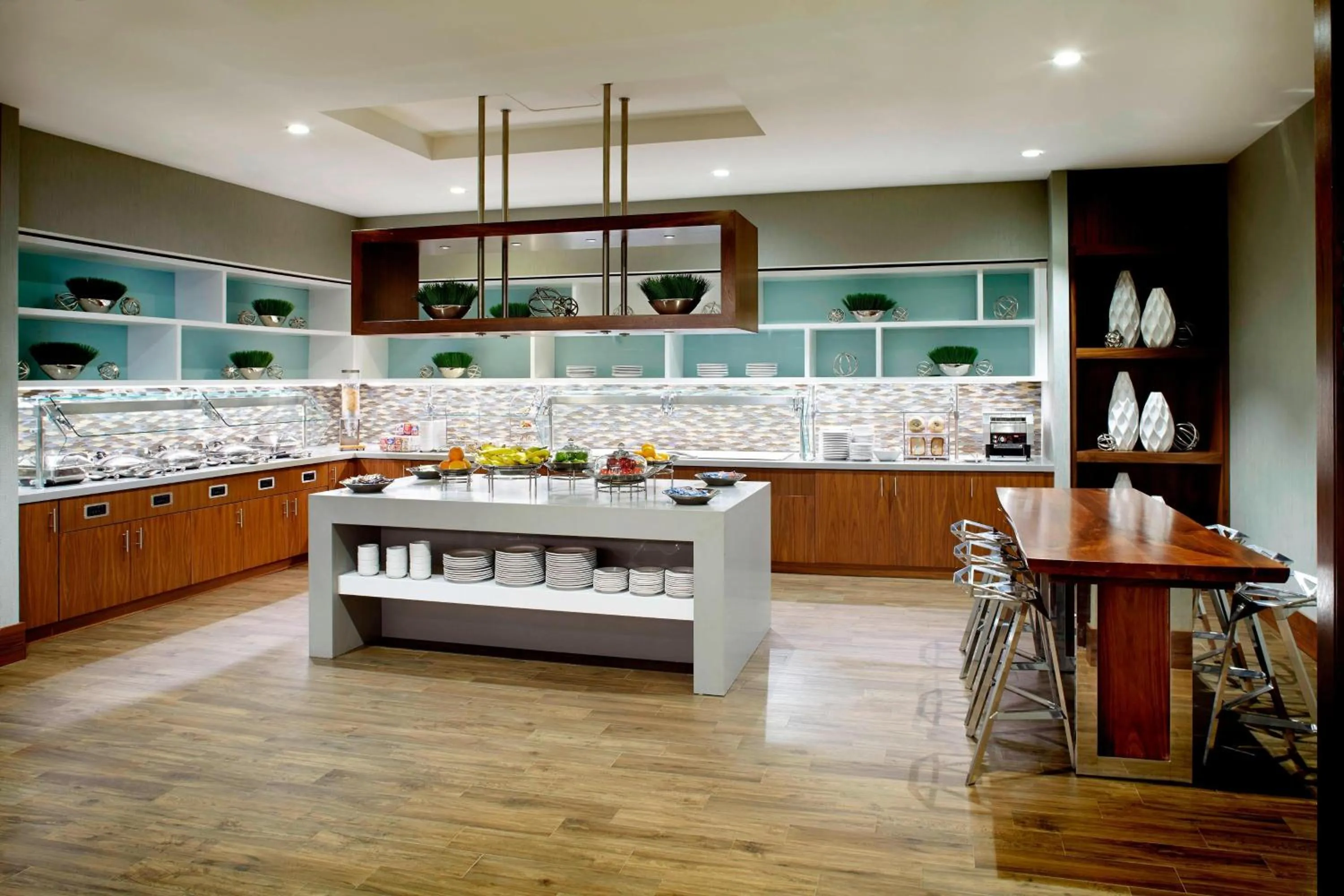 Restaurant/places to eat in Raleigh Marriott Crabtree Valley