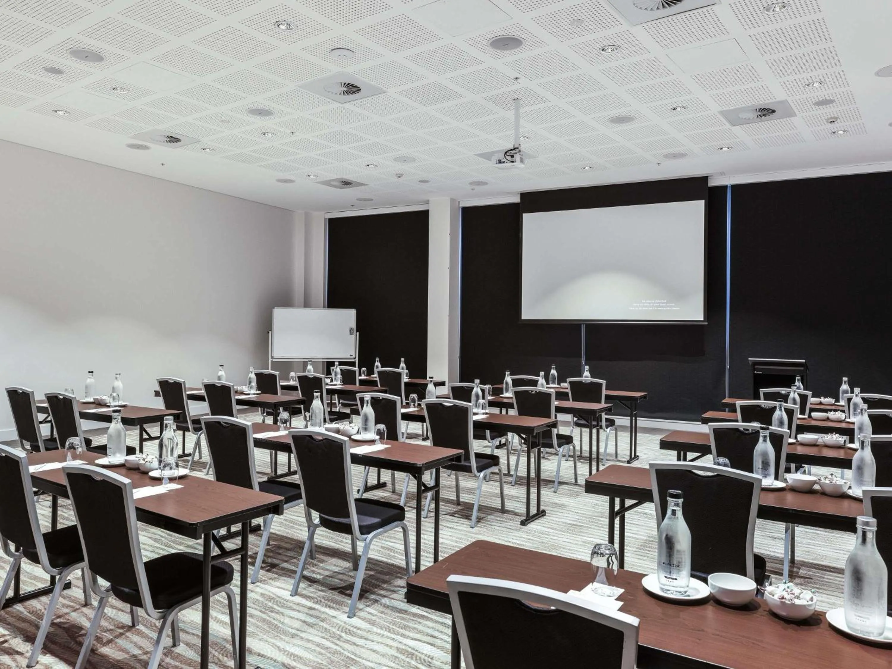 Meeting/conference room in Pullman Brisbane Airport