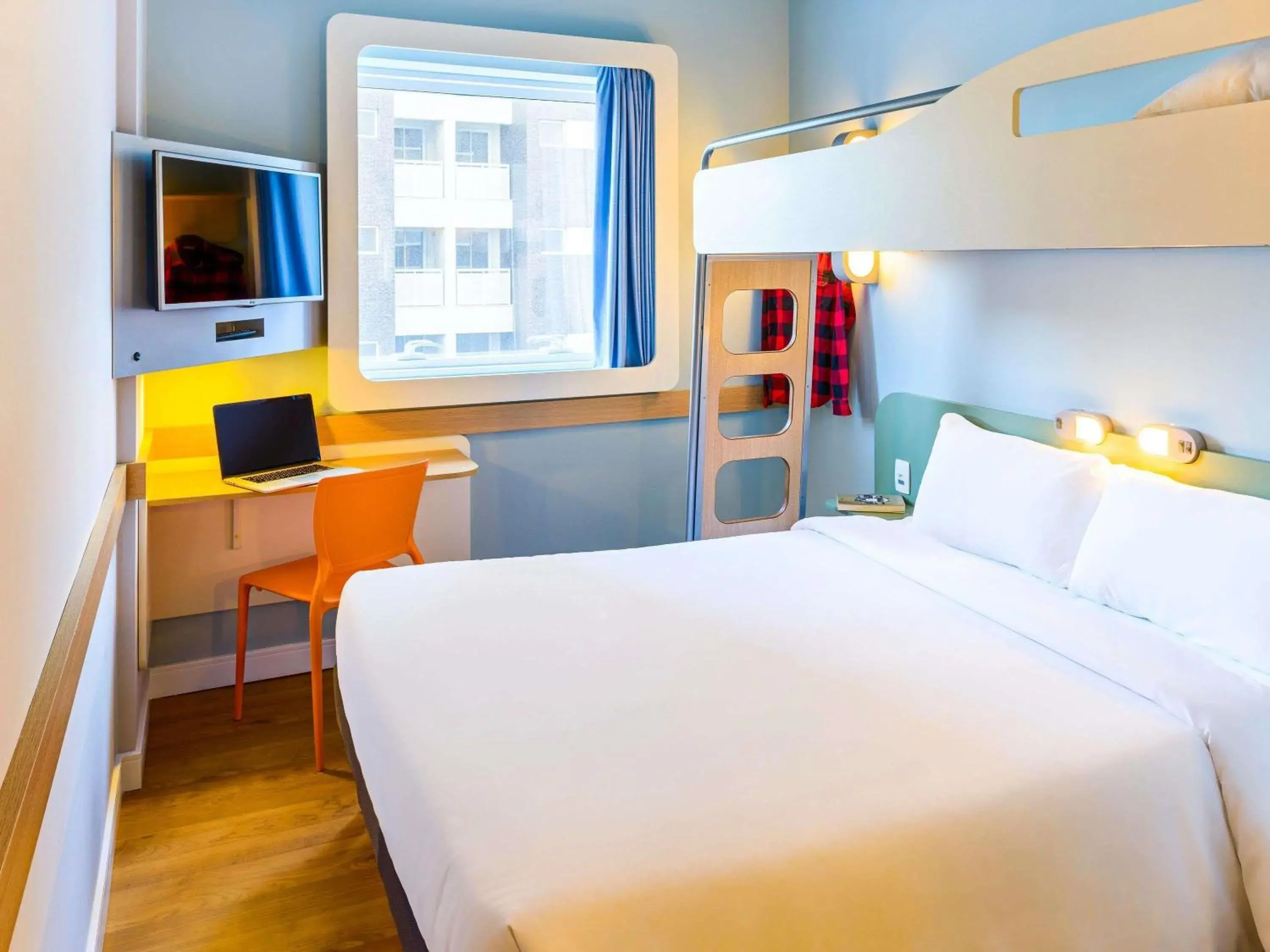 Double Room - 1 Double Bed and 1 Bunk Bed in Ibis Budget São Bernardo do Campo Double Room - 1 Double Bed and 1 Bunk Bed in Ibis Budget São Bernardo do Campo