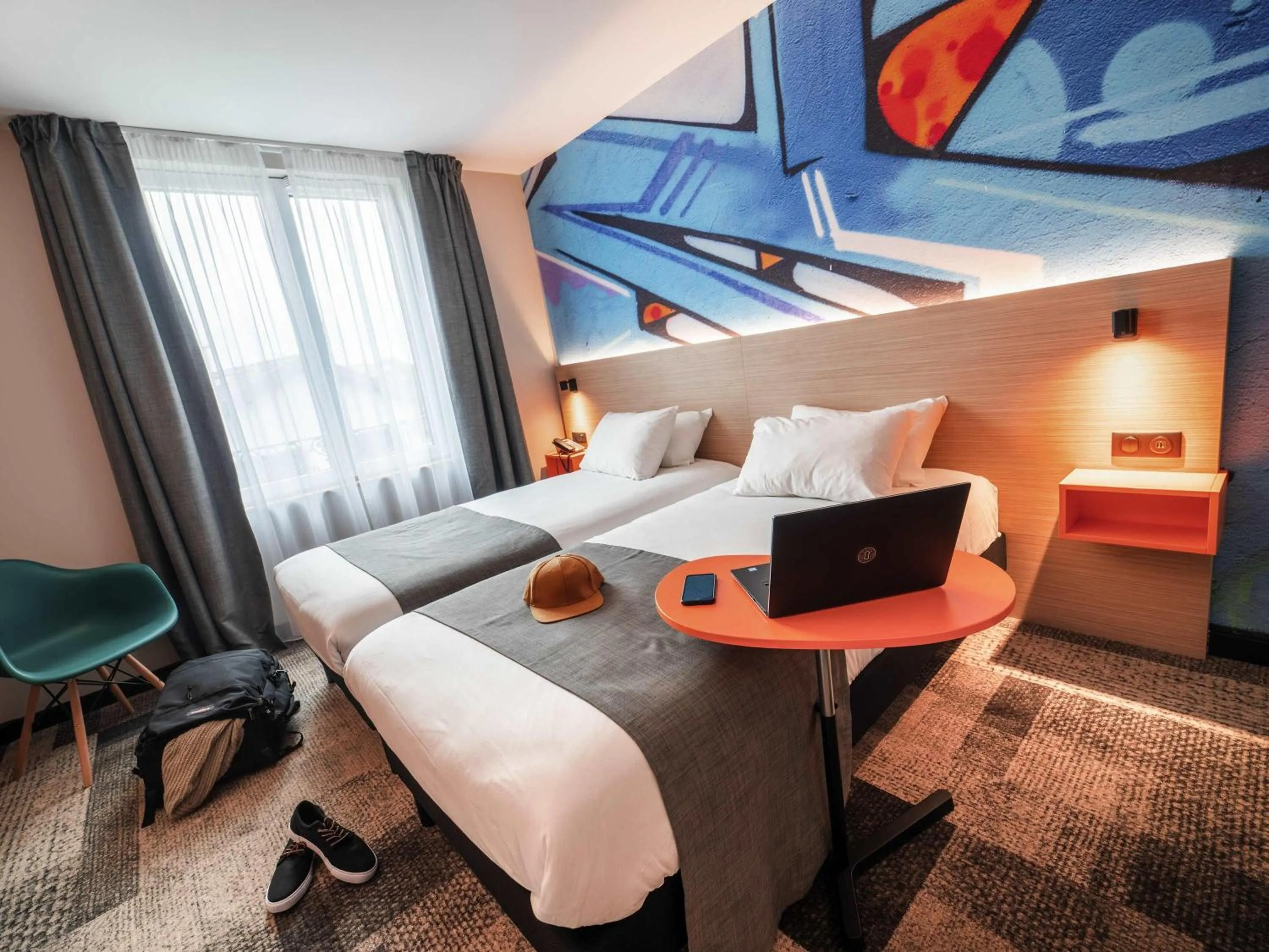 Bedroom, Bed in ibis Styles Clamart Gare Grand Paris