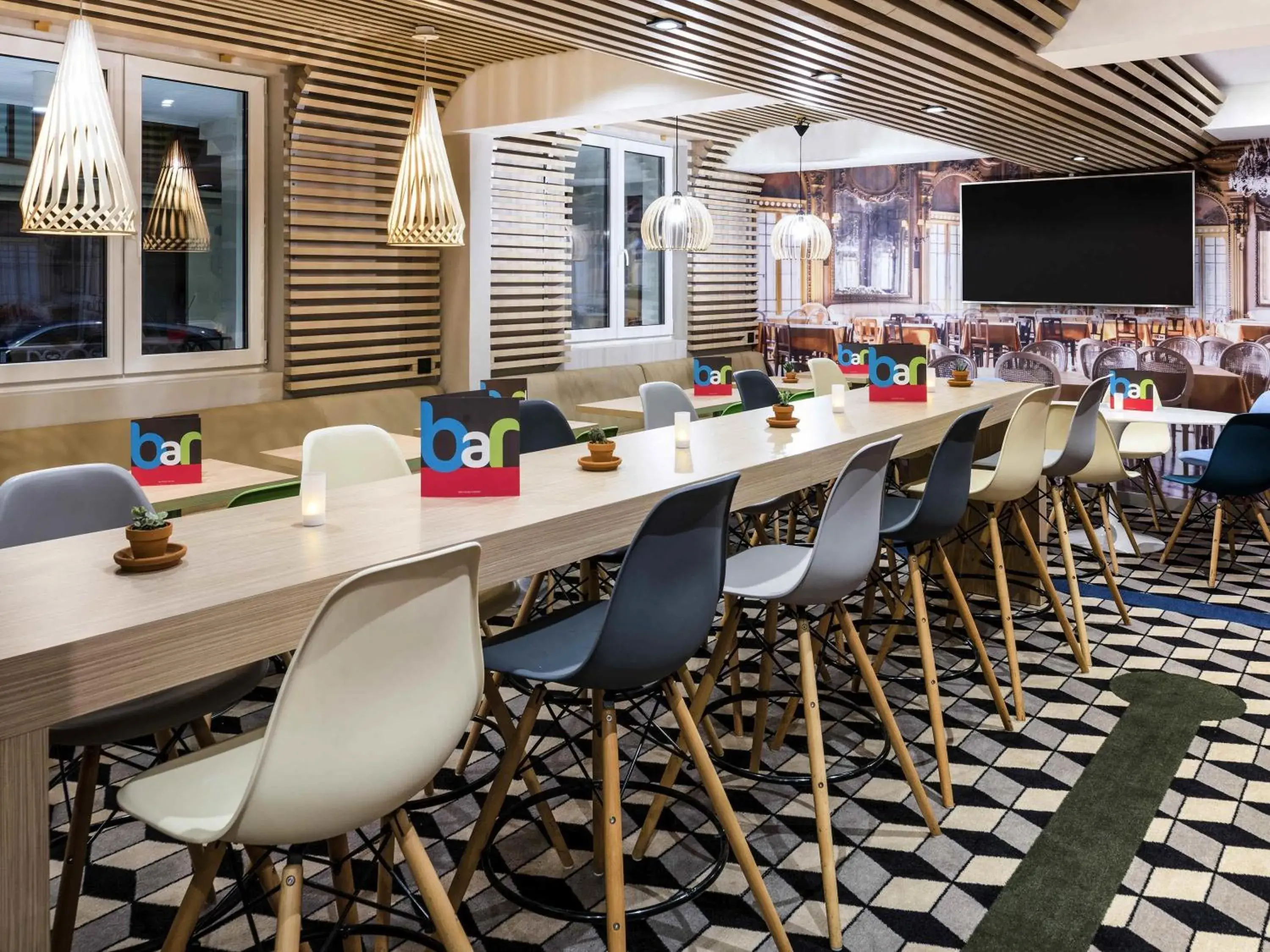 Lounge or bar in ibis Styles Clamart Gare Grand Paris Lounge or bar in ibis Styles Clamart Gare Grand Paris