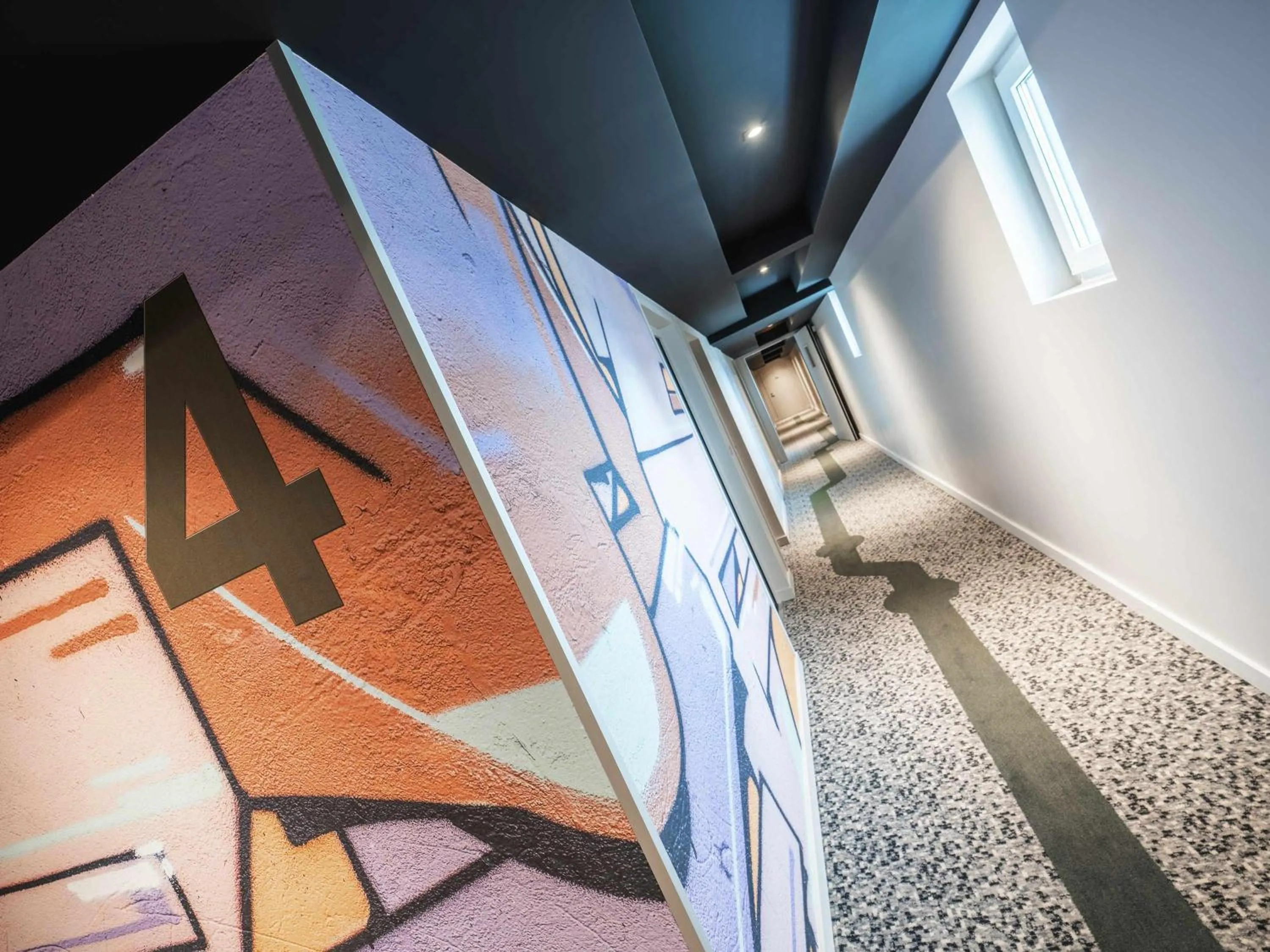 Bedroom in ibis Styles Clamart Gare Grand Paris