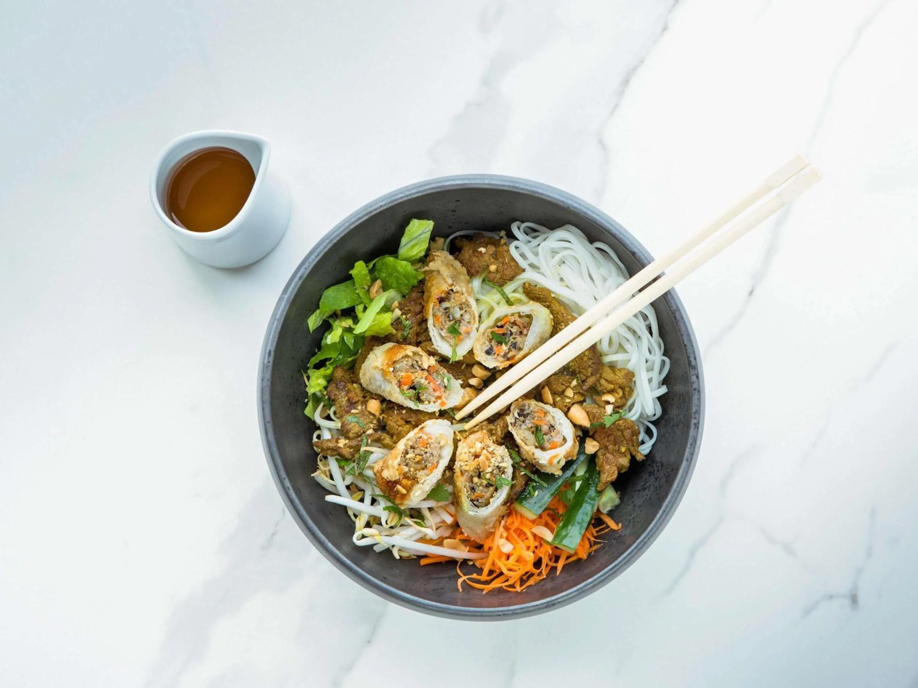 Restaurant/places to eat in Novotel Paris Coeur d'Orly Airport