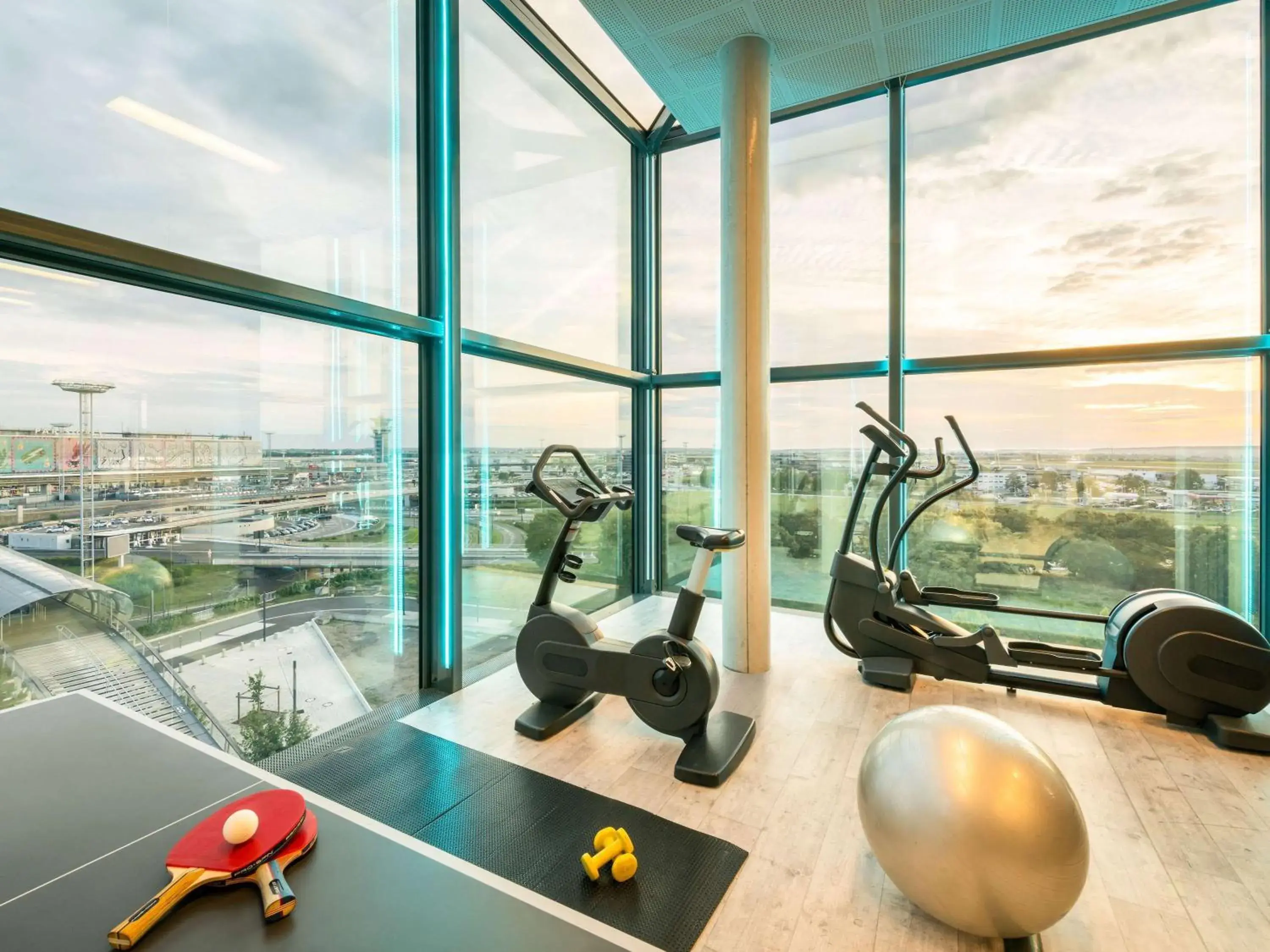 Fitness centre/facilities in Novotel Paris Coeur d'Orly Airport