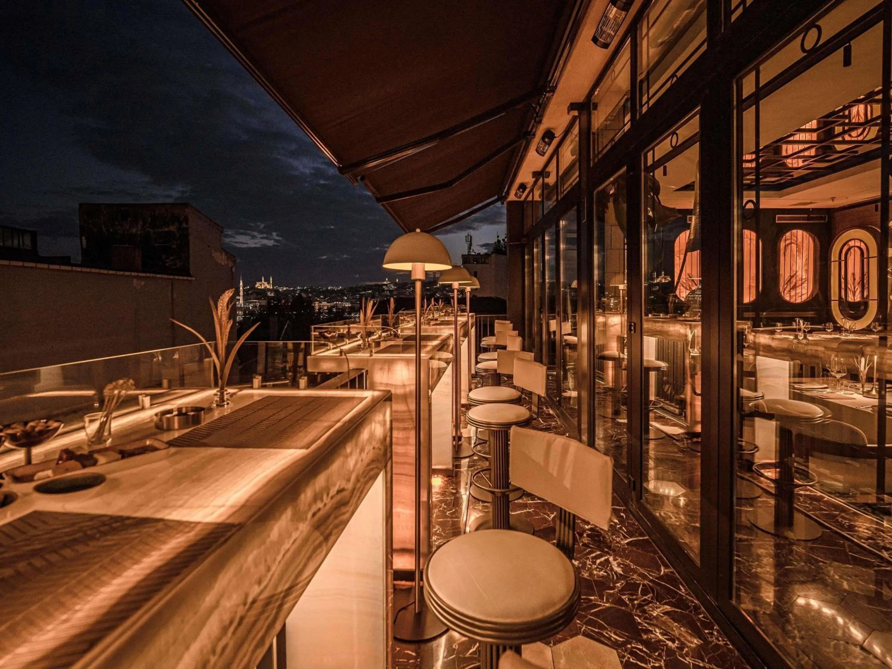 Restaurant/places to eat in The Galata Hotel Istanbul - MGallery Collection