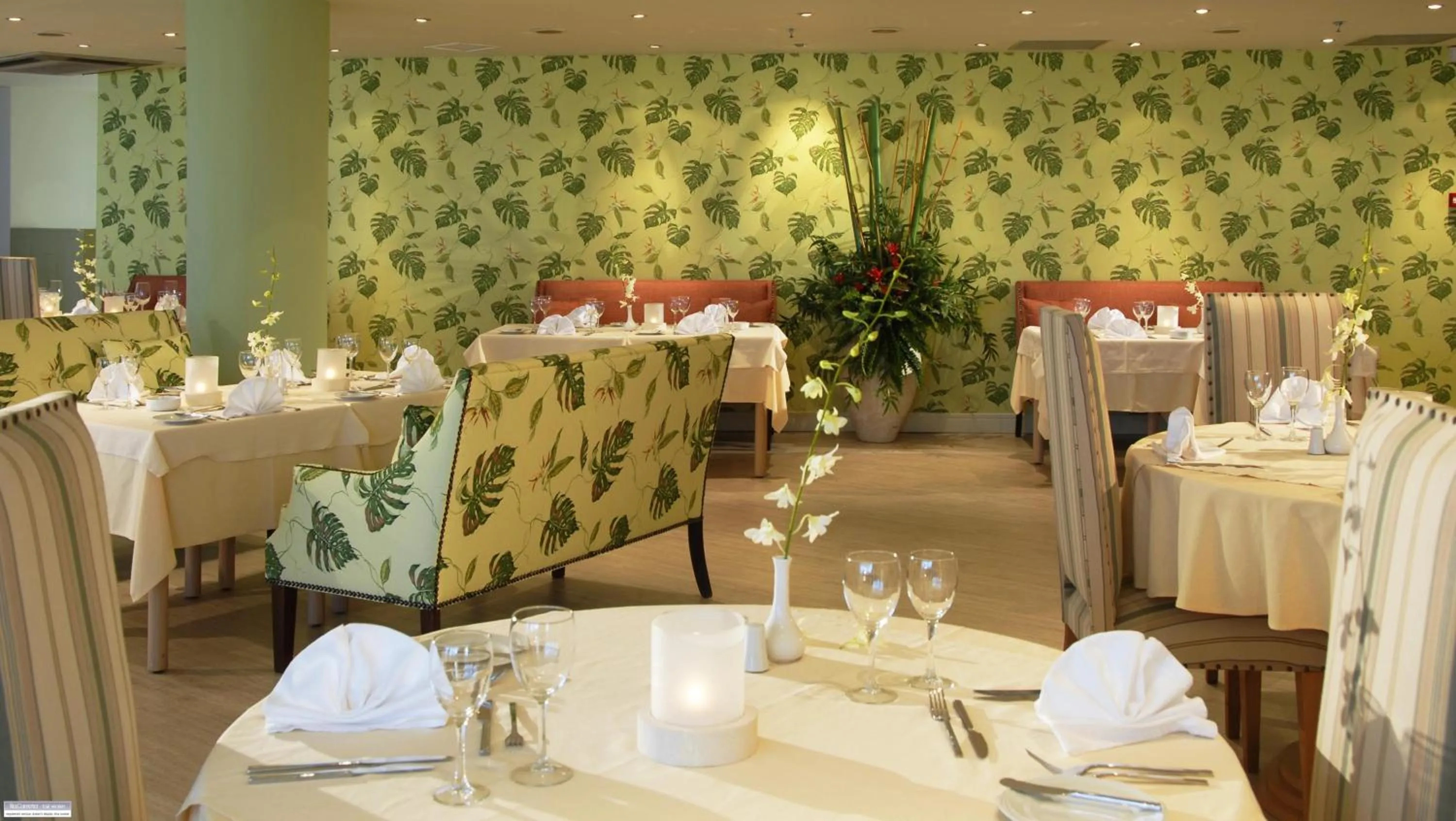 Restaurant/places to eat in Aquila Porto Rethymno