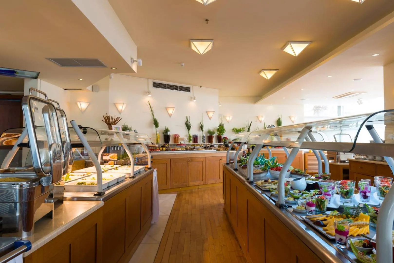 Restaurant/places to eat in Aquila Porto Rethymno