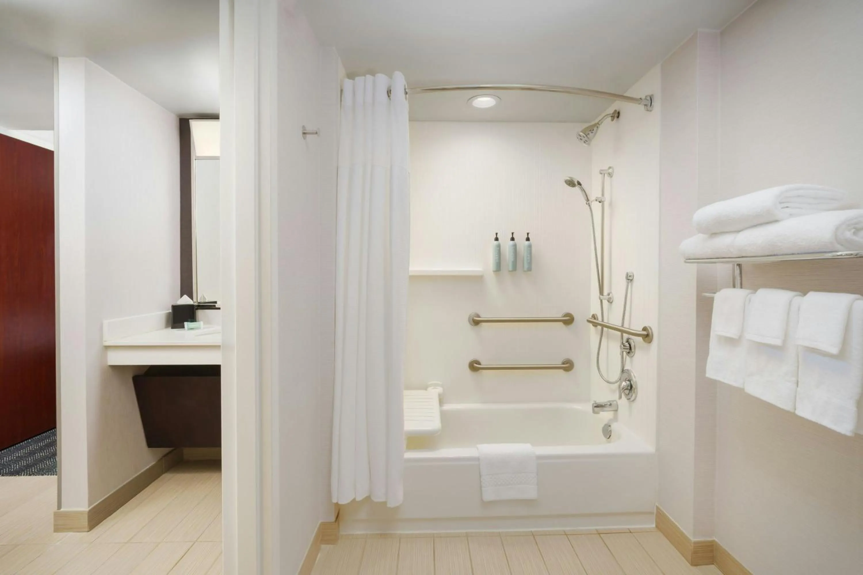 Bathroom in Courtyard by Marriott Atlanta Buckhead