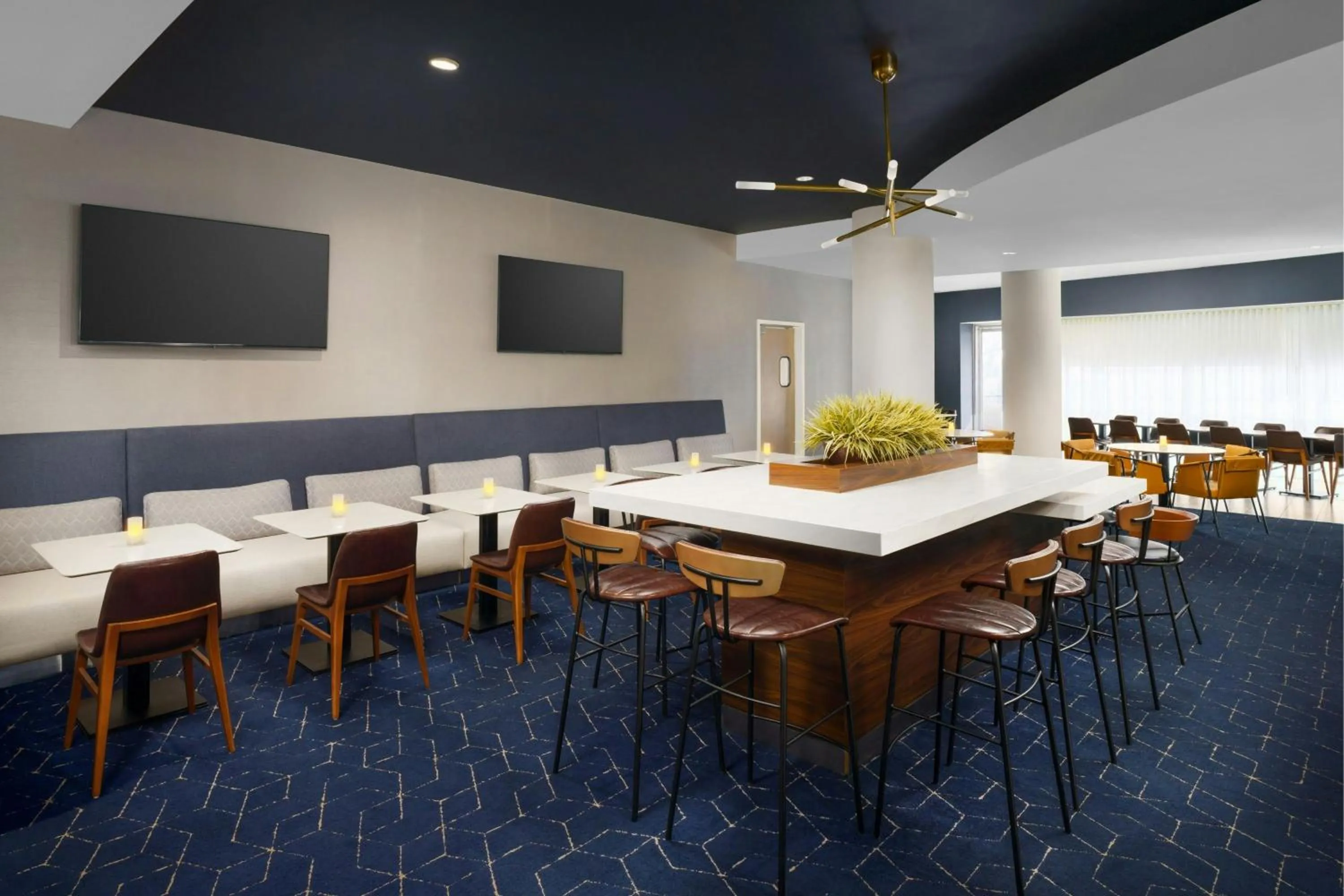 Restaurant/places to eat in Courtyard by Marriott Atlanta Buckhead