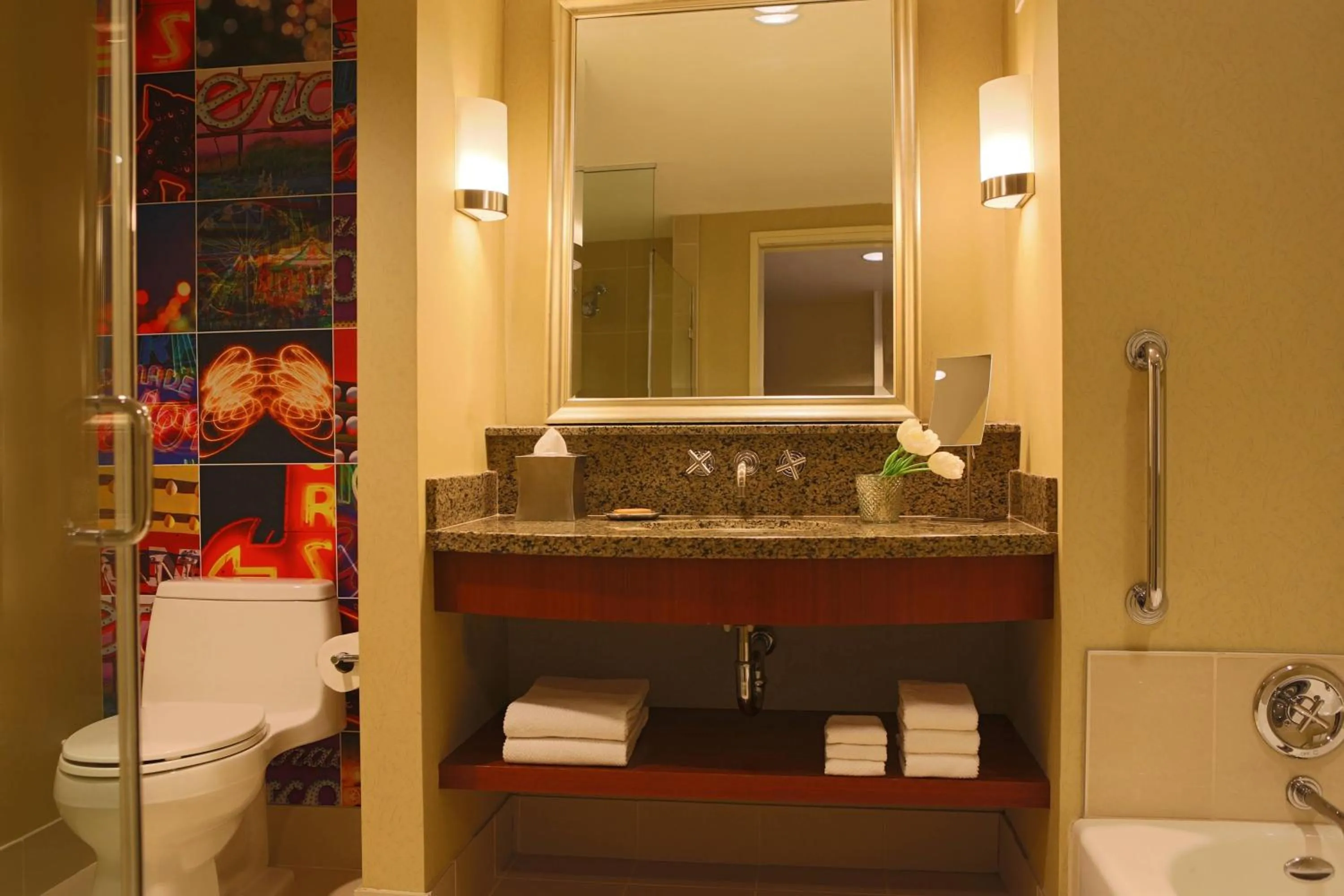 Bathroom in Renaissance Las Vegas Hotel