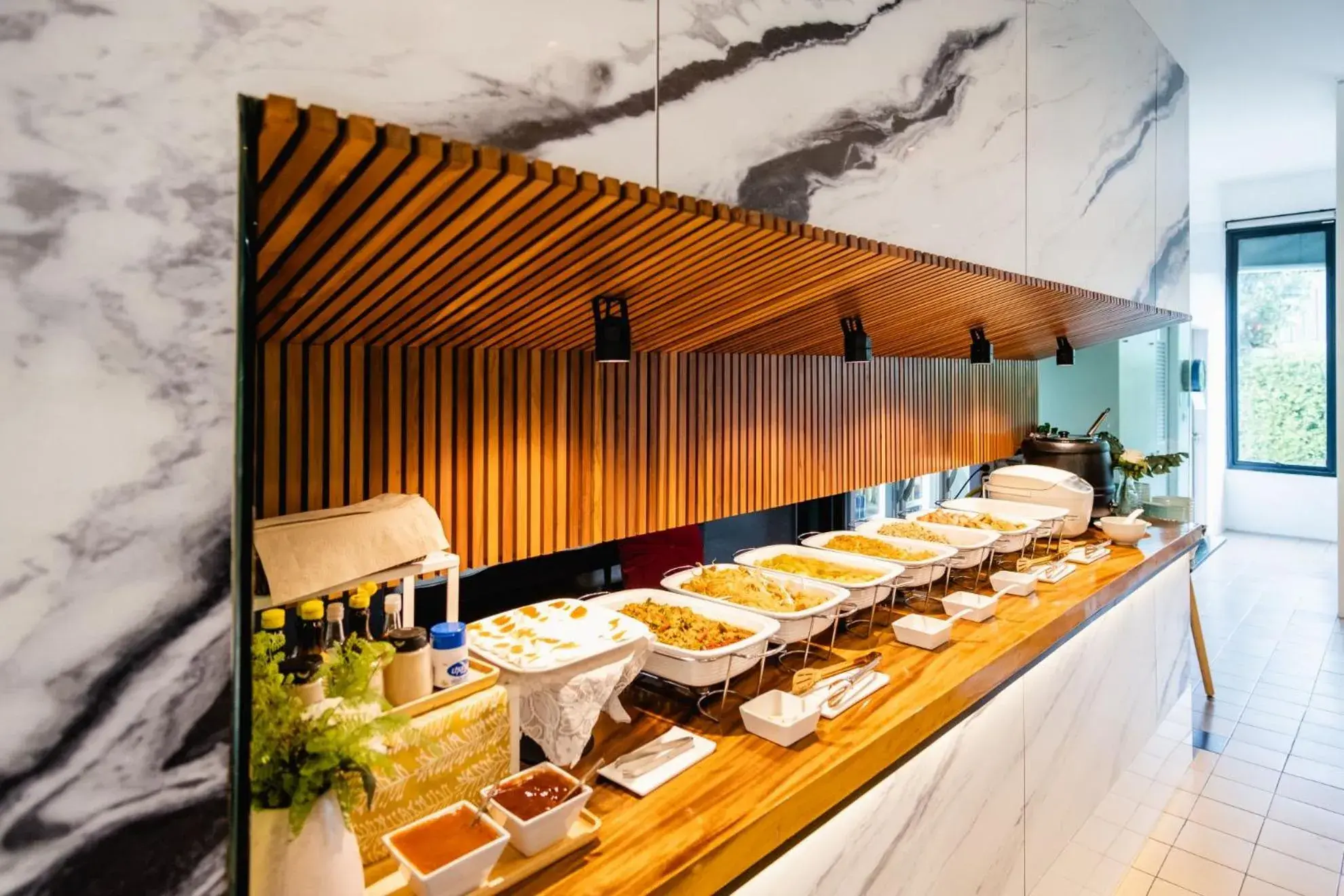 Restaurant/places to eat in Tamsabai hotel Restaurant/places to eat in Tamsabai hotel