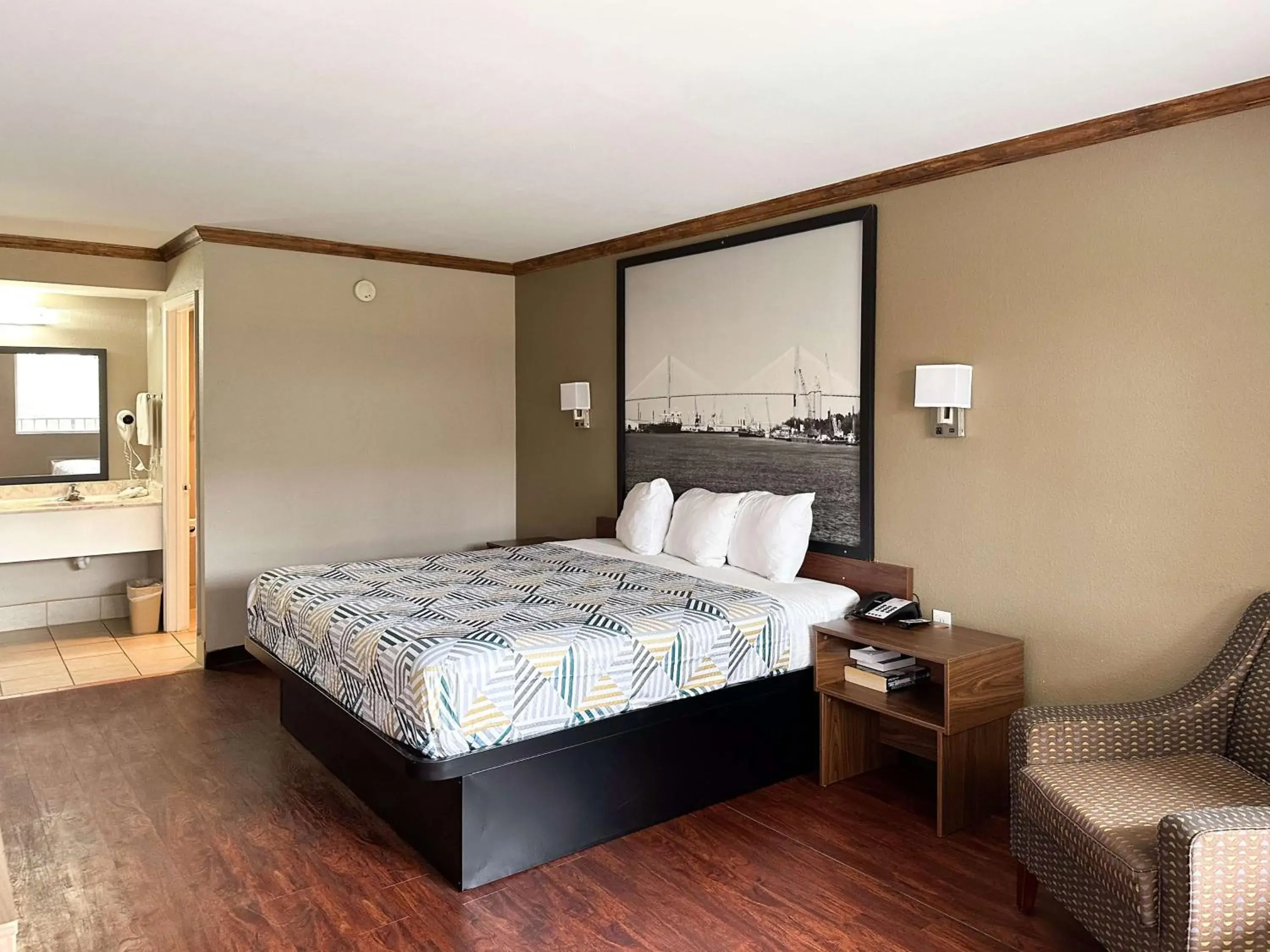 Bedroom, Bed in Motel 6 Atlanta GA Atlanta Airport East Bedroom, Bed in Motel 6 Atlanta GA Atlanta Airport East