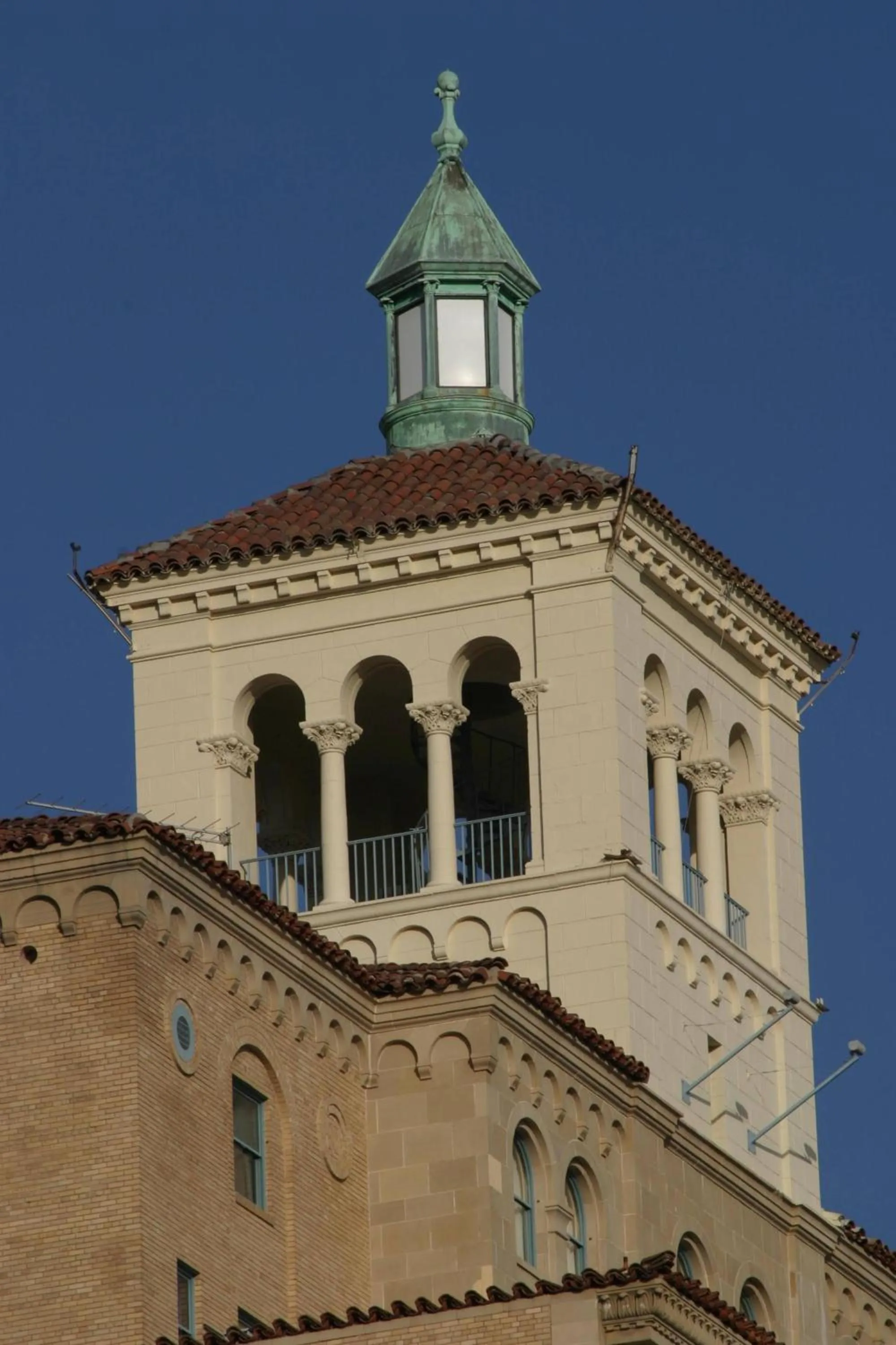 Property building in Courtyard by Marriott San Diego Downtown