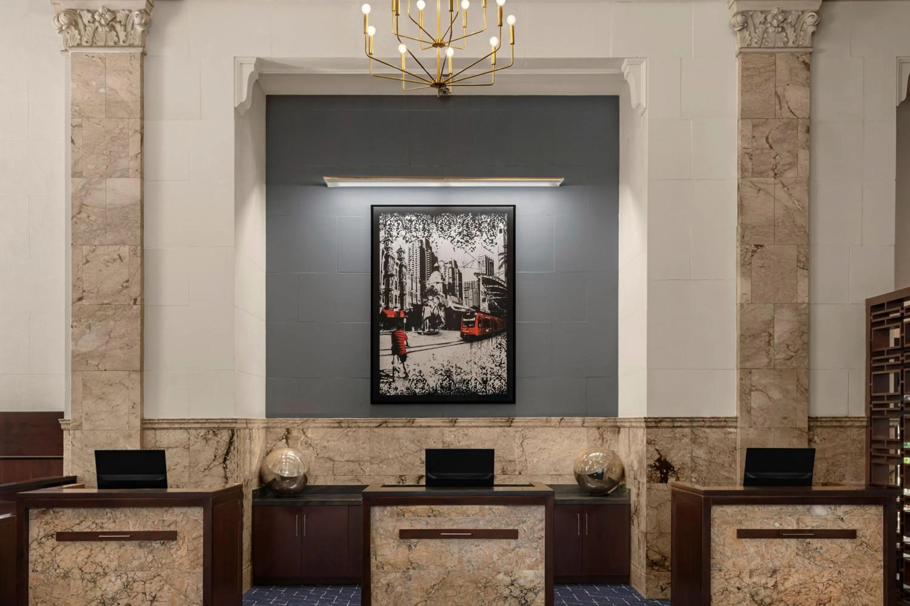 Lobby or reception in Courtyard by Marriott San Diego Downtown