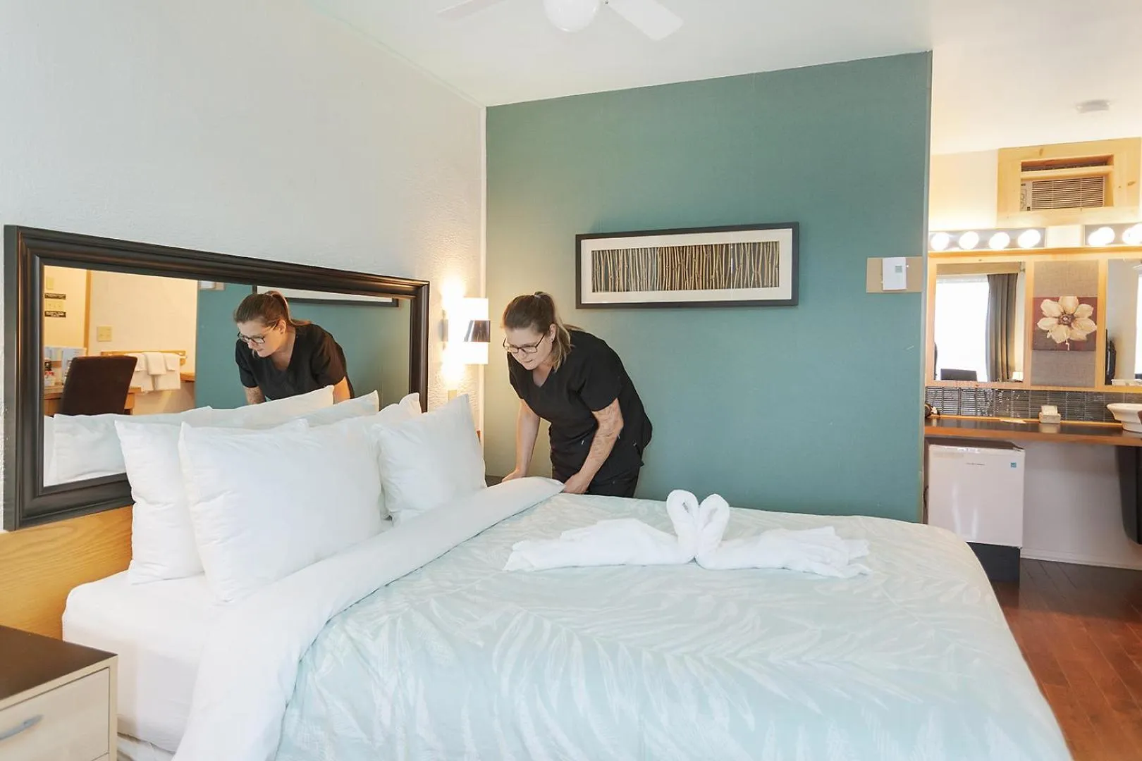 Bed in Auberge Hotel Spa Watel