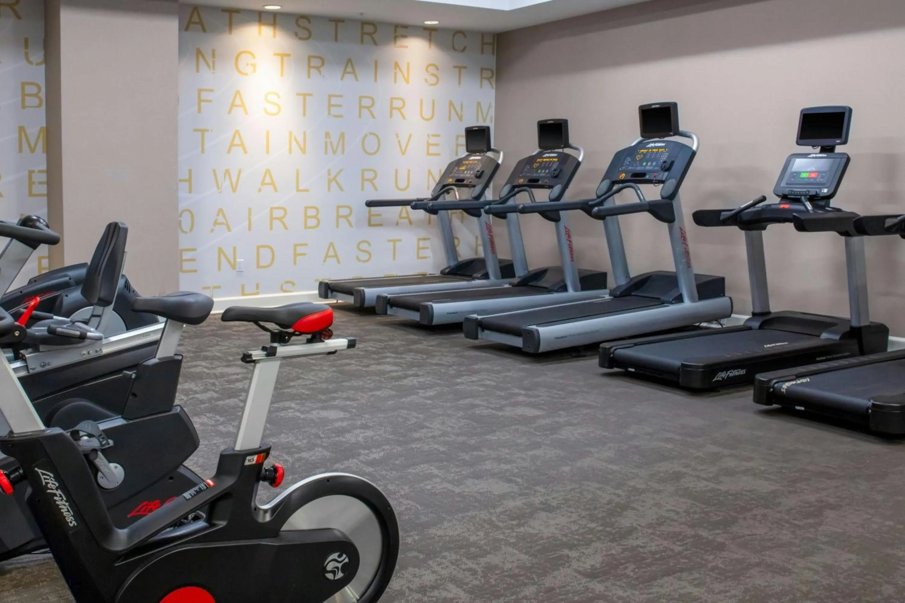 Fitness centre/facilities in Residence Inn Denver City Center