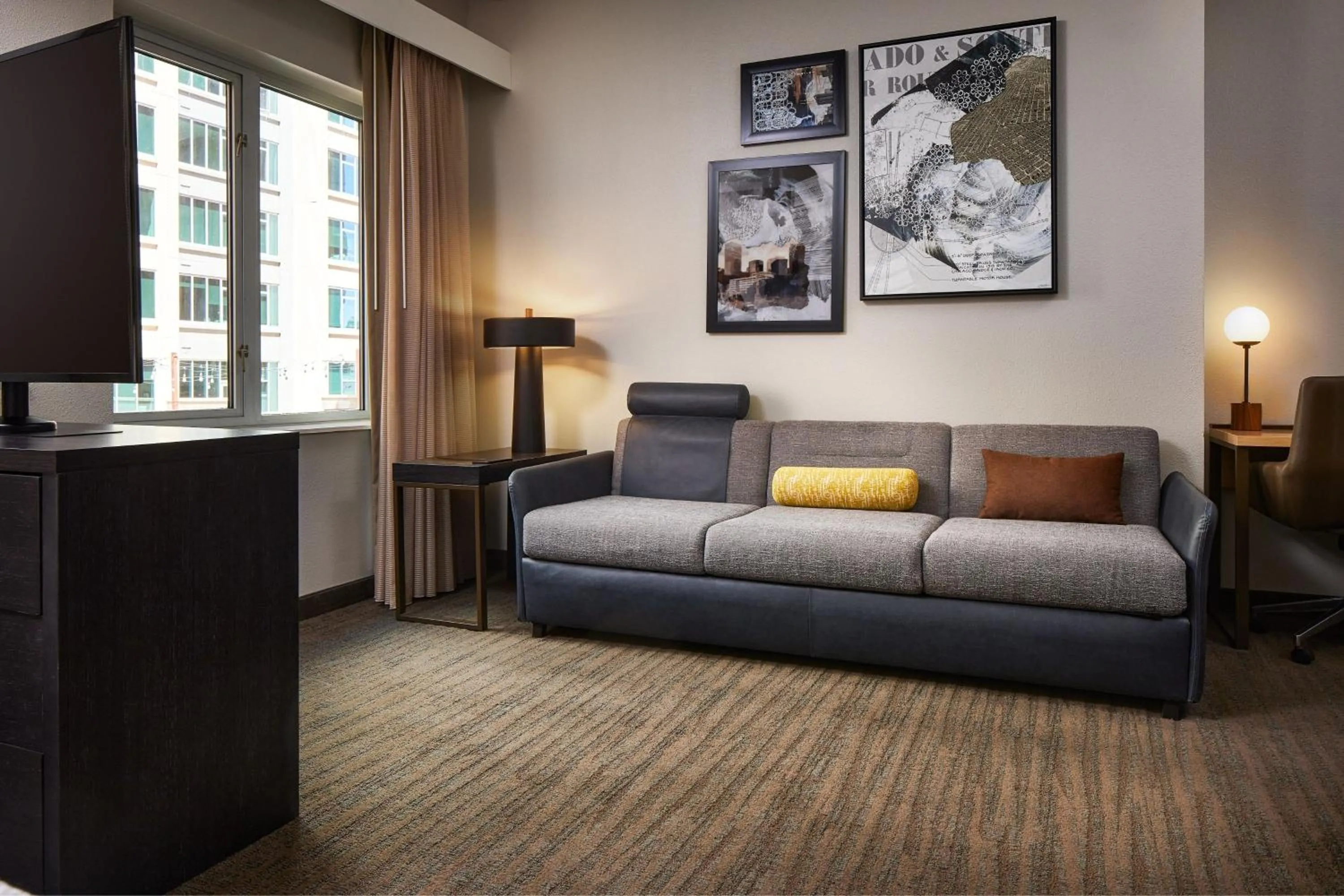 Living room in Residence Inn Denver City Center