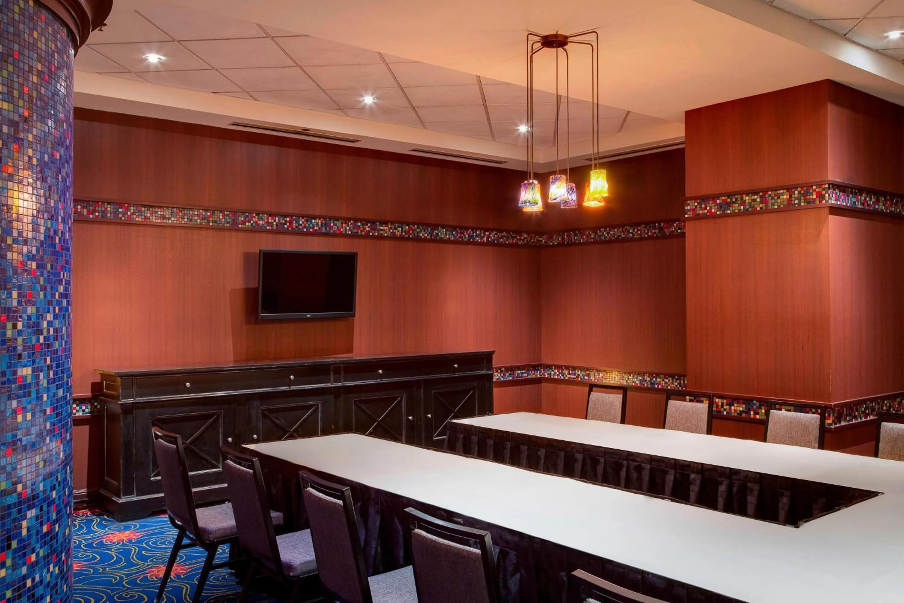 Restaurant/places to eat in Seattle Marriott Waterfront