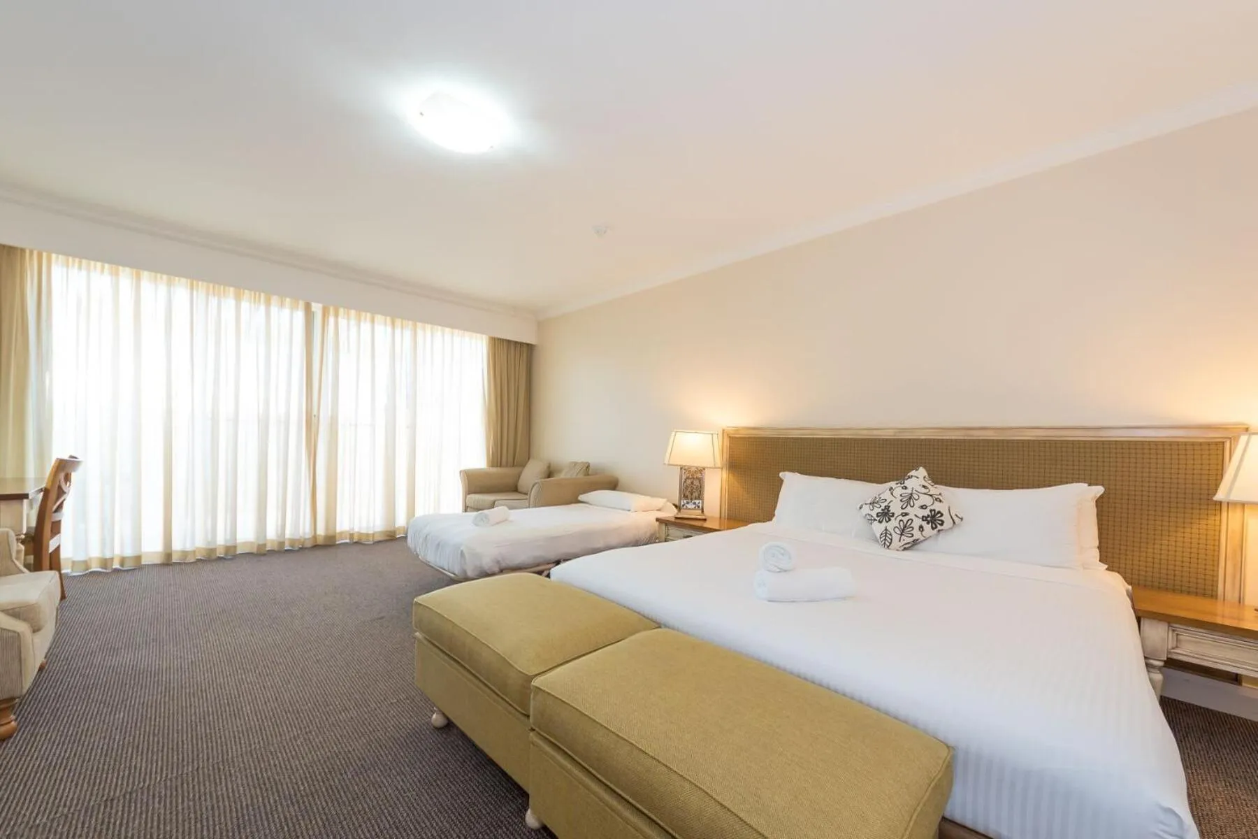 Bed in Harrington River Lodge