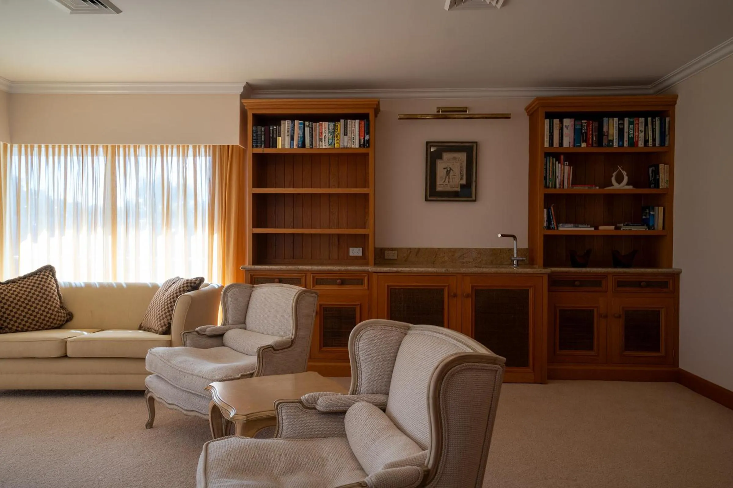 Harrington River Lodge