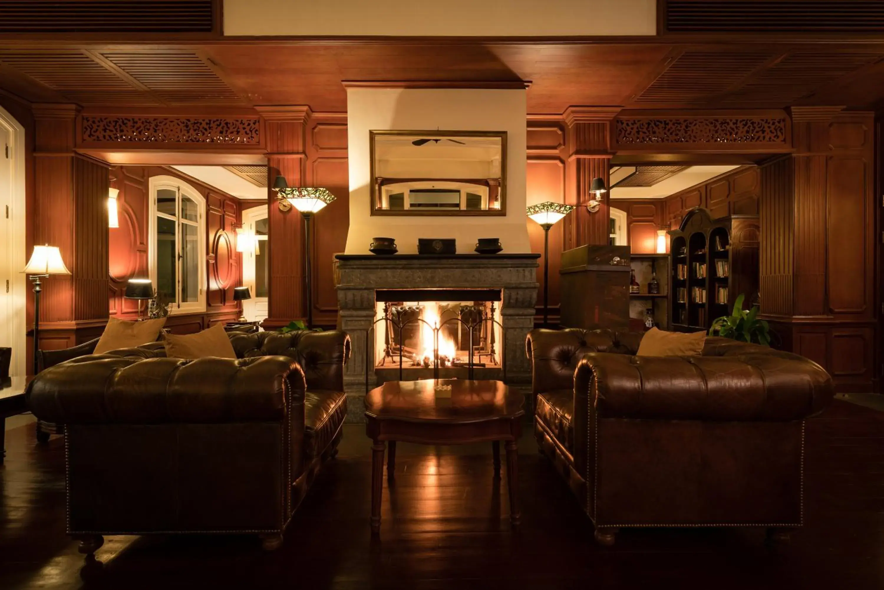 Restaurant/places to eat in The Luang Say Residence Restaurant/places to eat in The Luang Say Residence