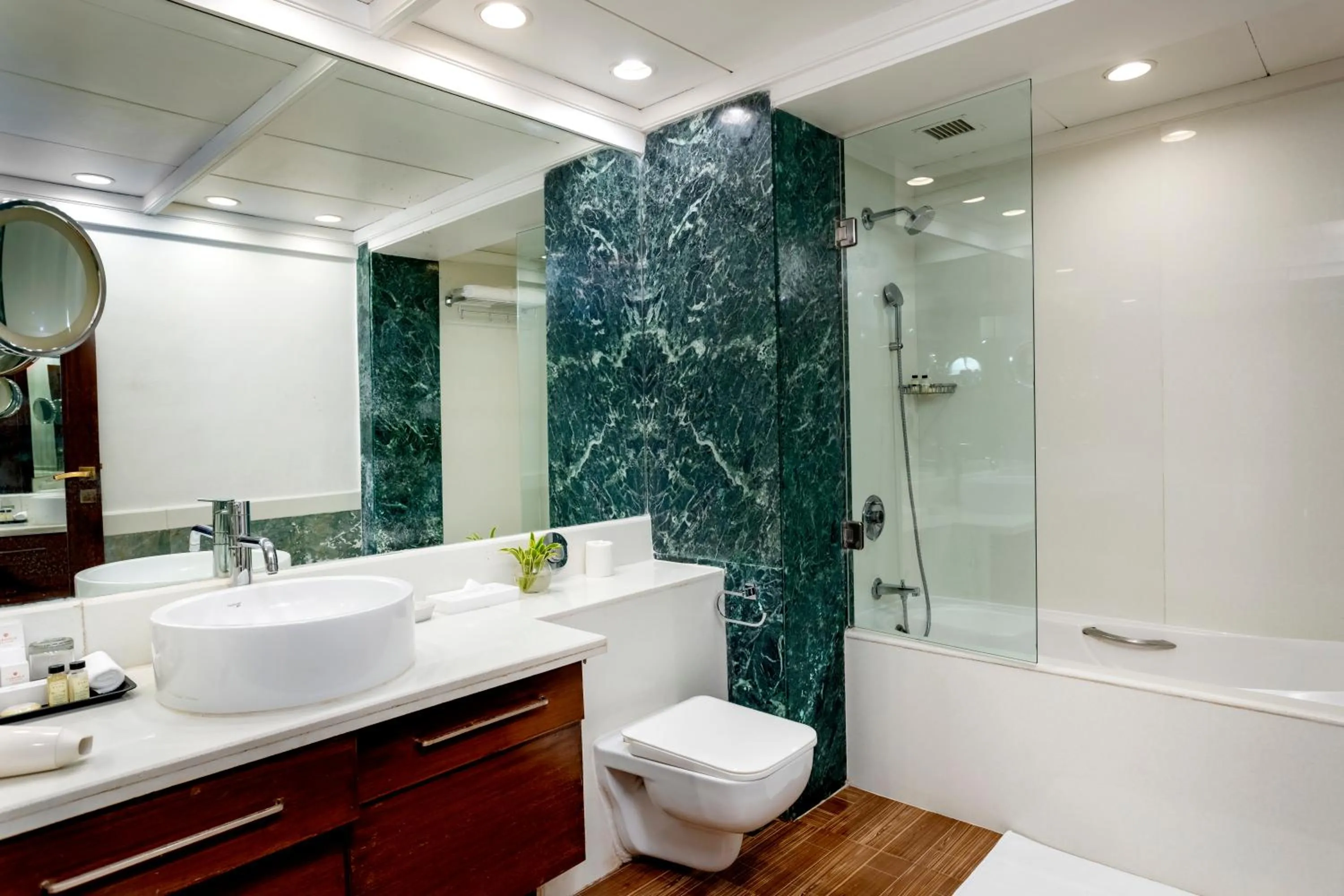 Bathroom in Caravela Beach Resort