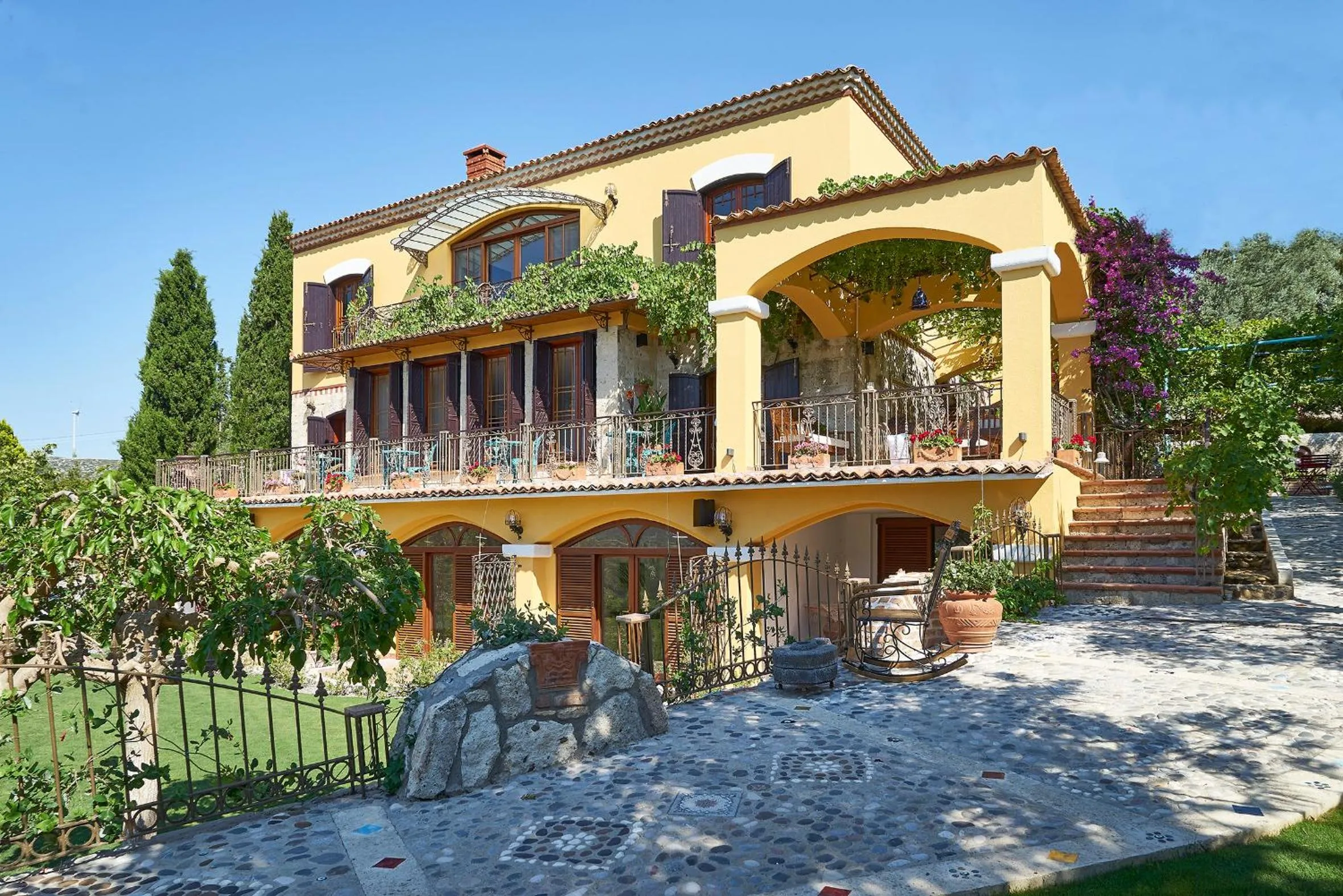 Villa Taraça Alaçatı Romantik Otel