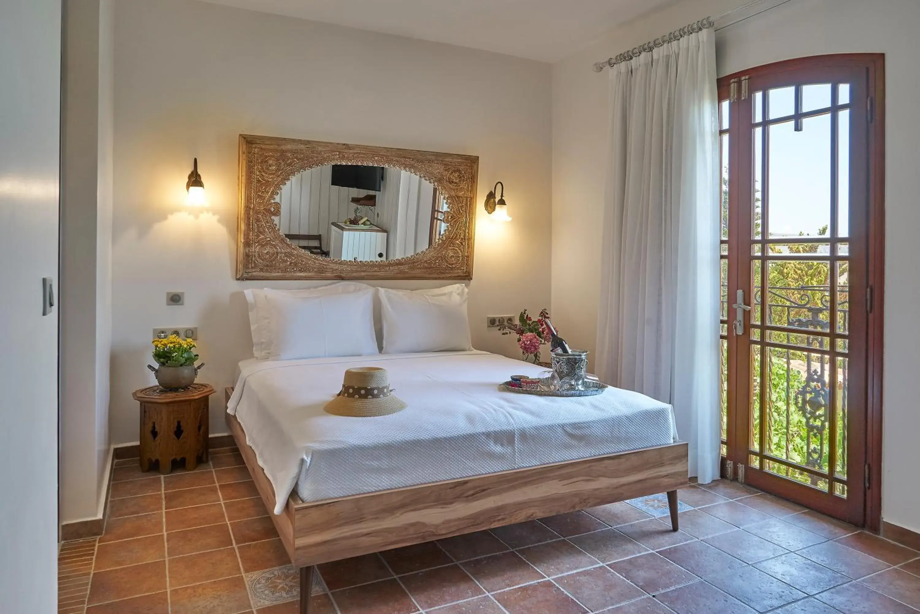 Standard Double Room in Villa Taraça Alaçatı Romantik Otel Standard Double Room in Villa Taraça Alaçatı Romantik Otel