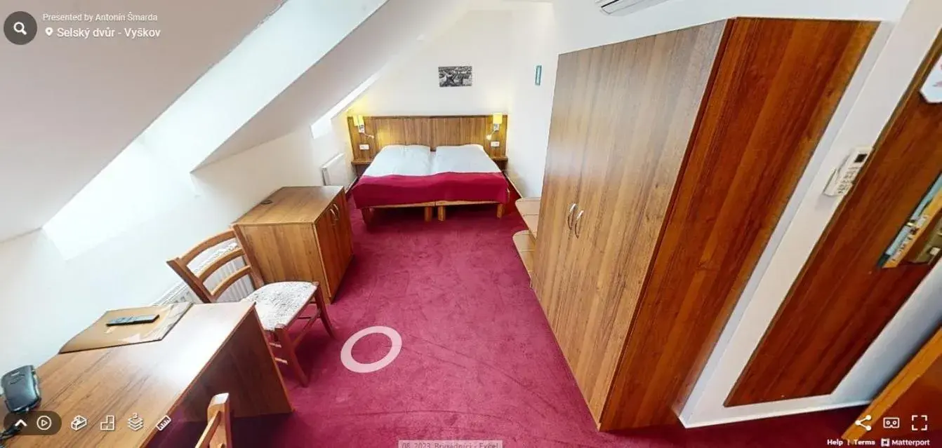 Triple Room - single occupancy in Hotel Selsky Dvur Triple Room - single occupancy in Hotel Selsky Dvur