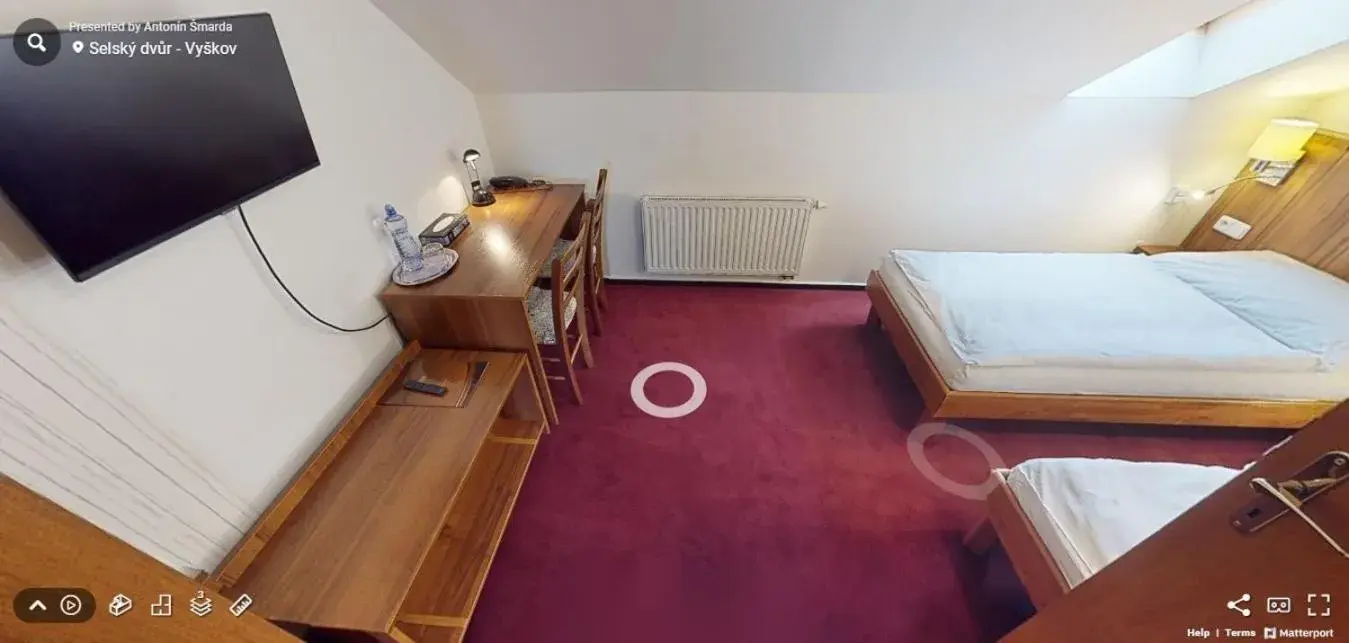 Standard Double or Twin Room - single occupancy in Hotel Selsky Dvur Standard Double or Twin Room - single occupancy in Hotel Selsky Dvur