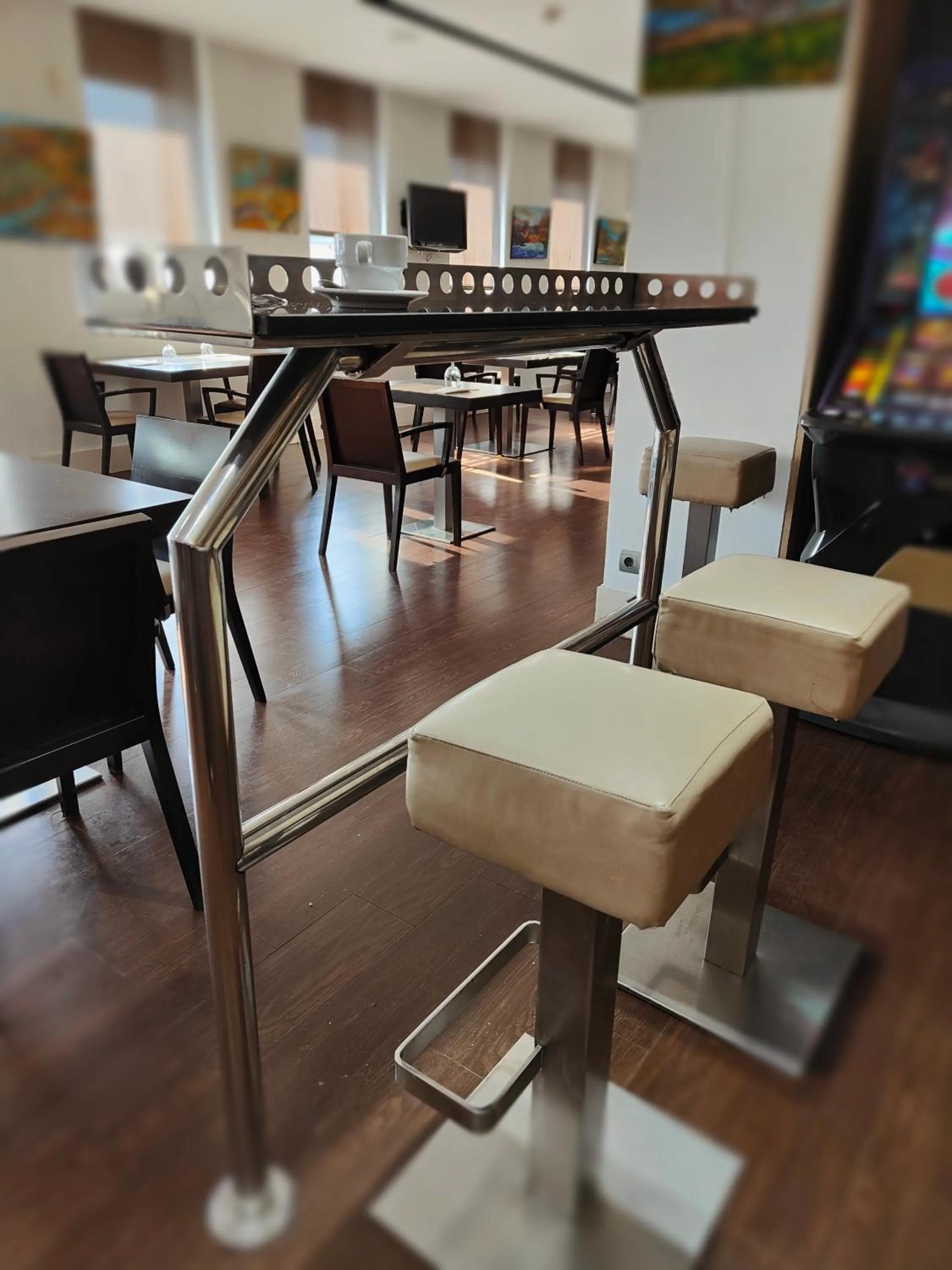 Restaurant/places to eat in Hotel Ortuella