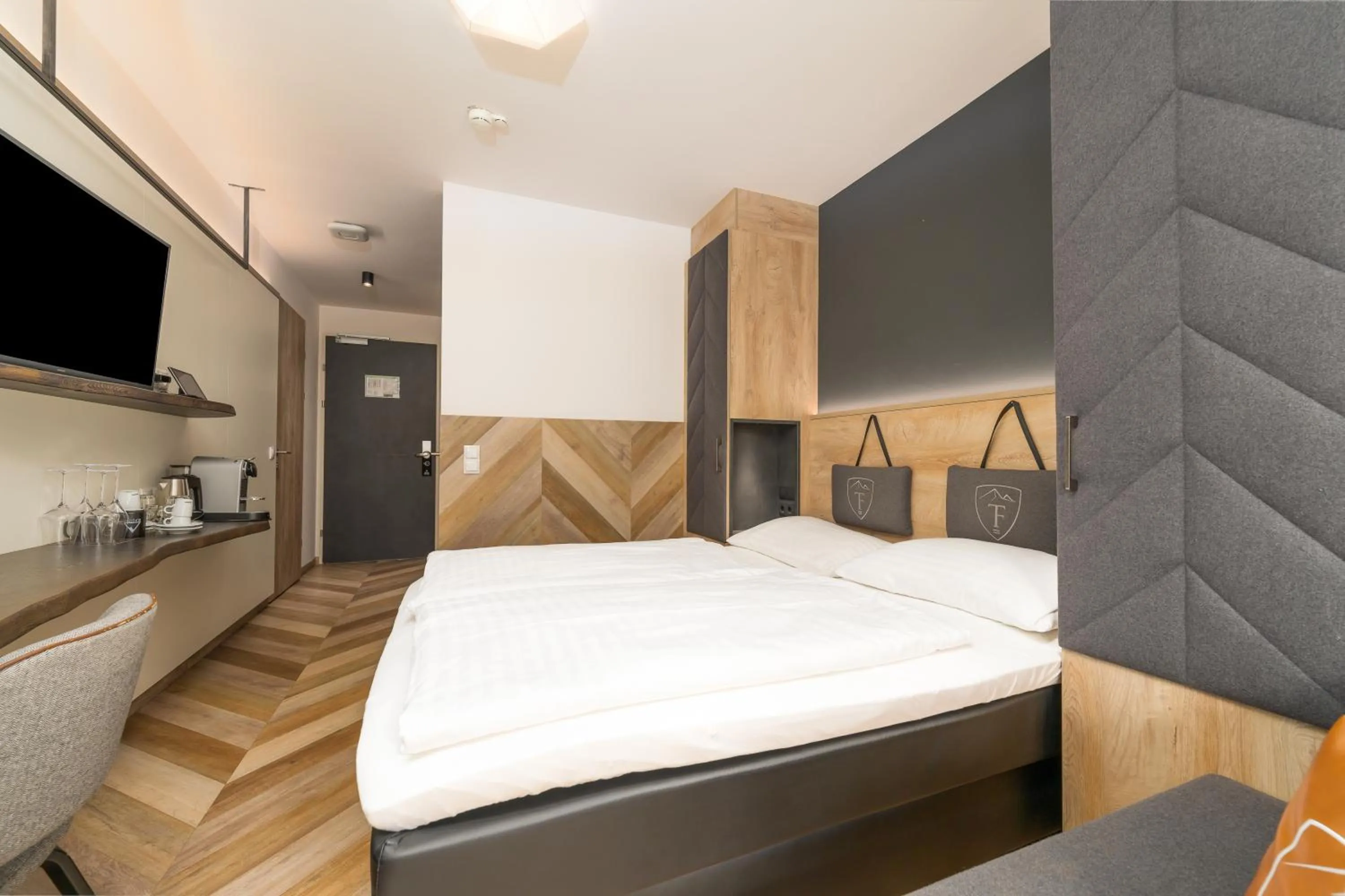 Bed in 24 by AvenidA - Mountain Hotel