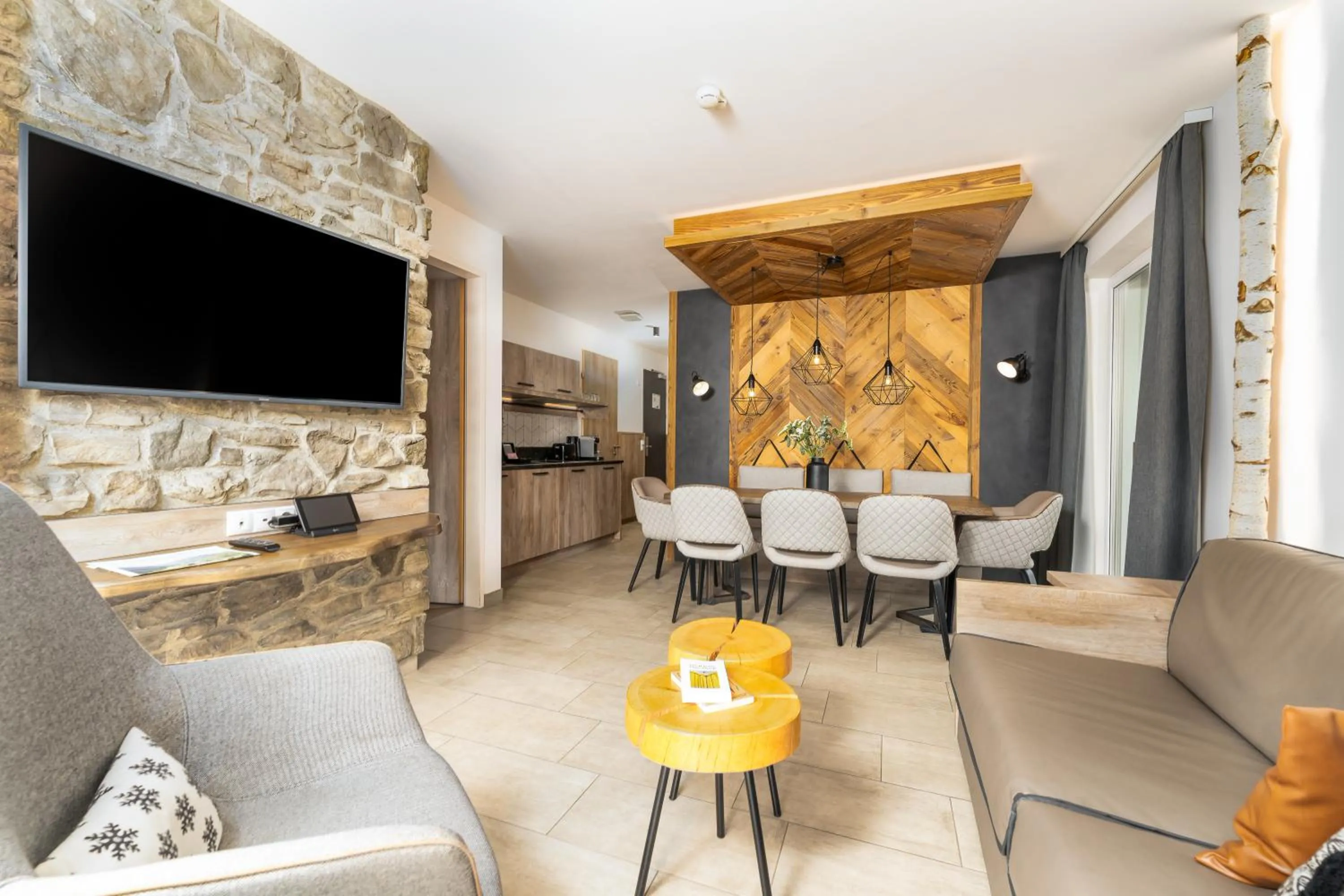 Photo of the whole room in 24 by AvenidA - Mountain Hotel