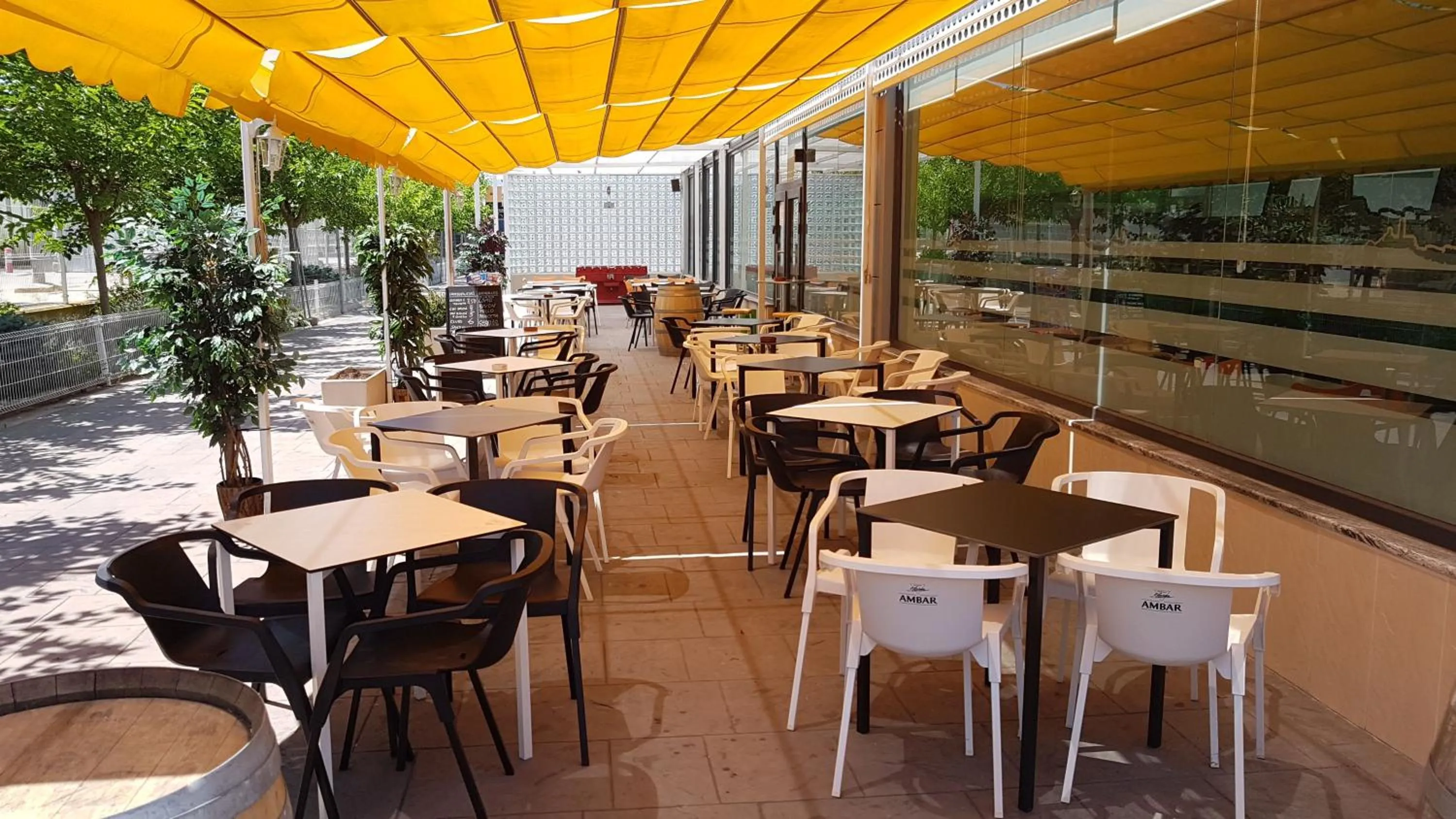 Lounge or bar, Restaurant/Places to Eat in Hotel Ciudad de Corella