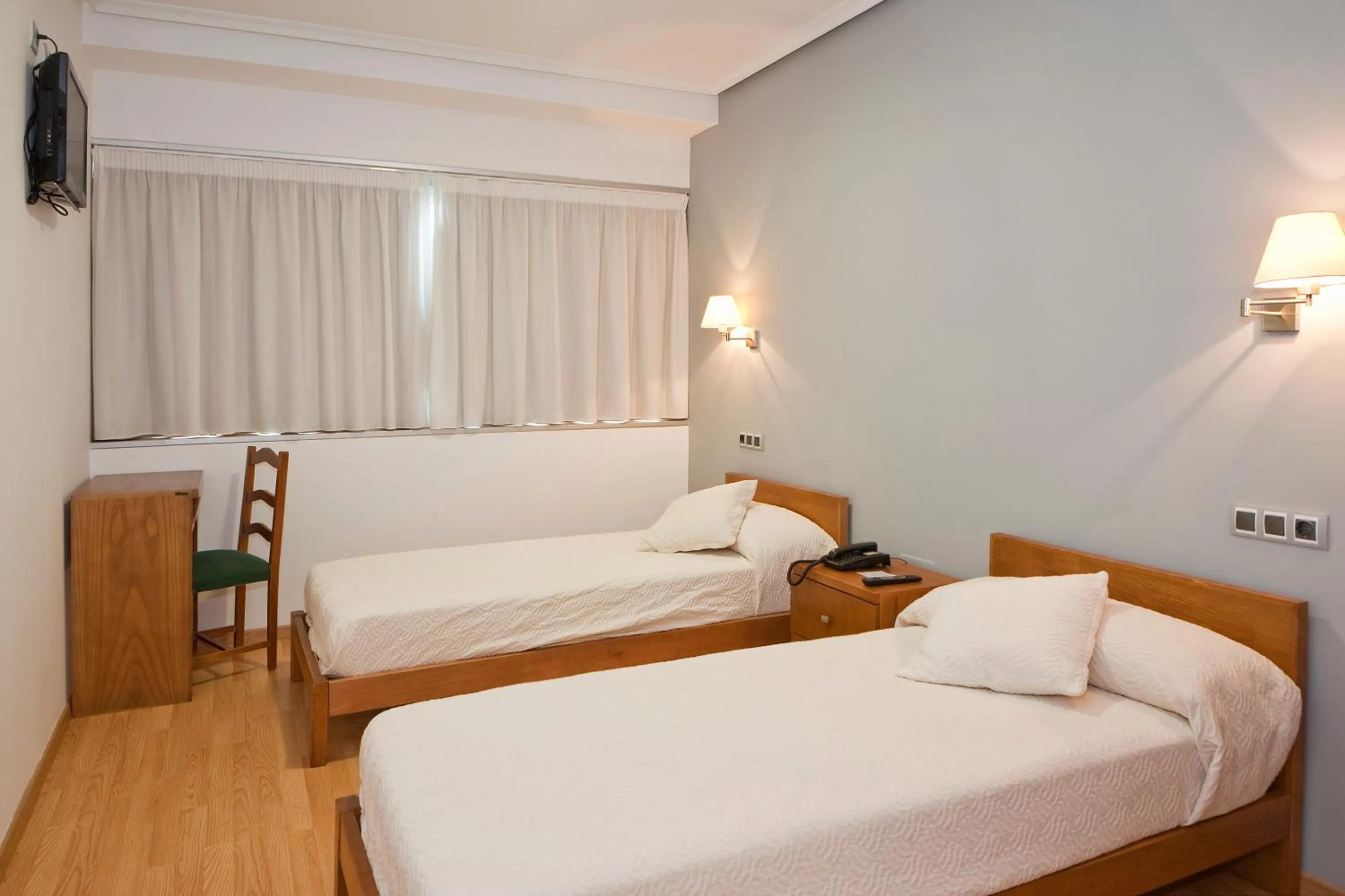 Photo of the whole room in Hotel Ciudad de Corella