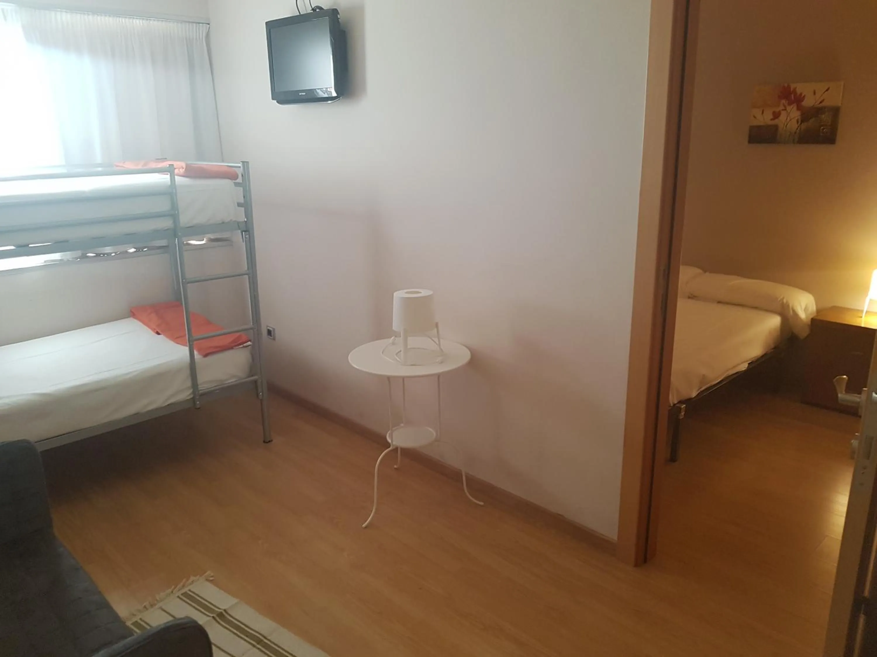 Photo of the whole room, Bunk Bed in Hotel Ciudad de Corella