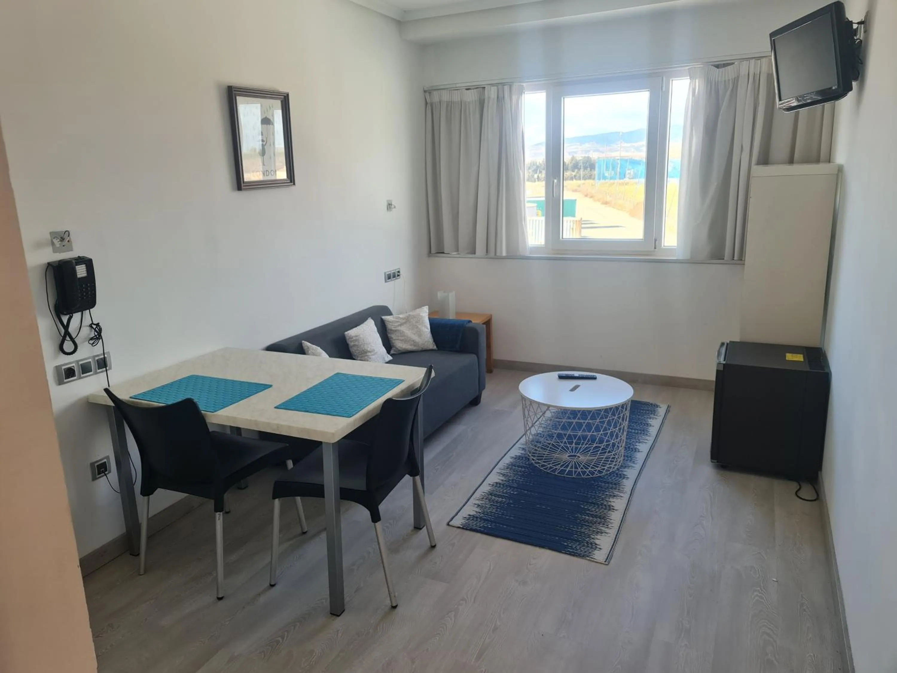 Living room, Dining Area in Hotel Ciudad de Corella