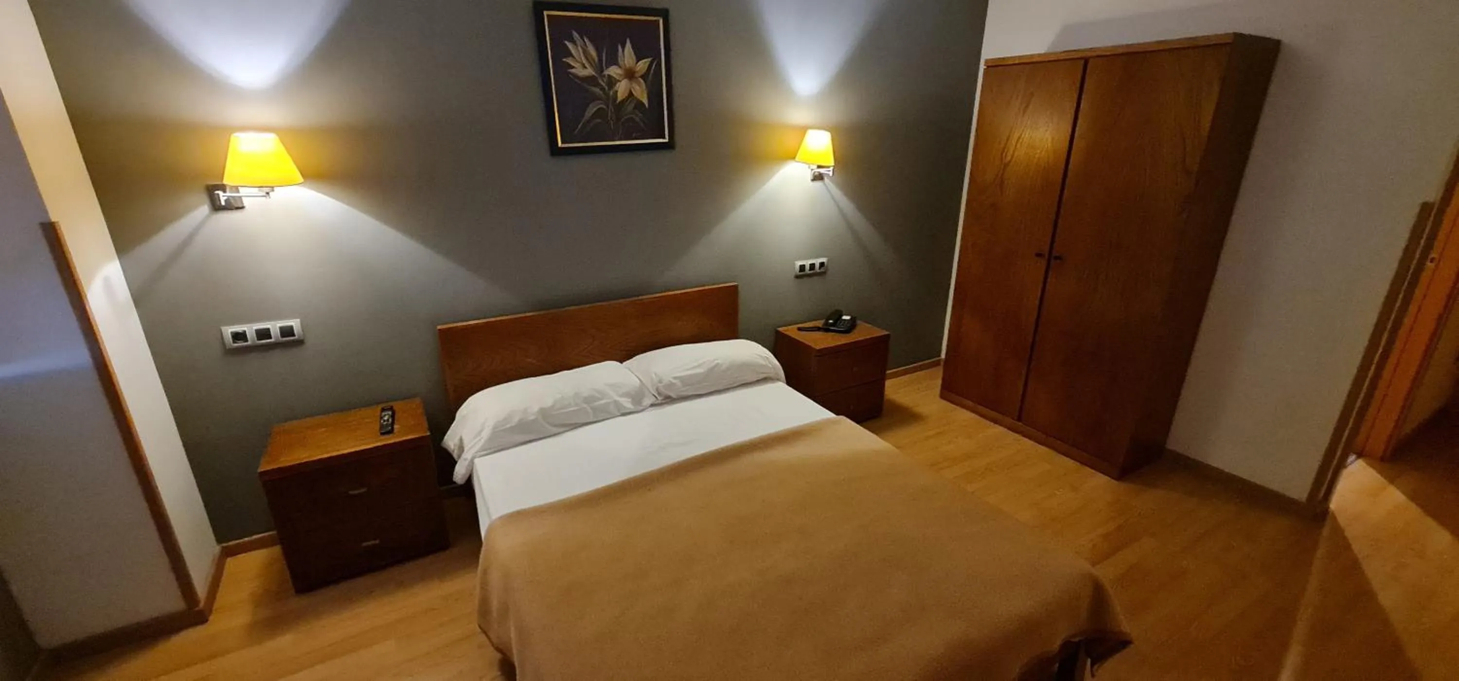 Photo of the whole room in Hotel Ciudad de Corella