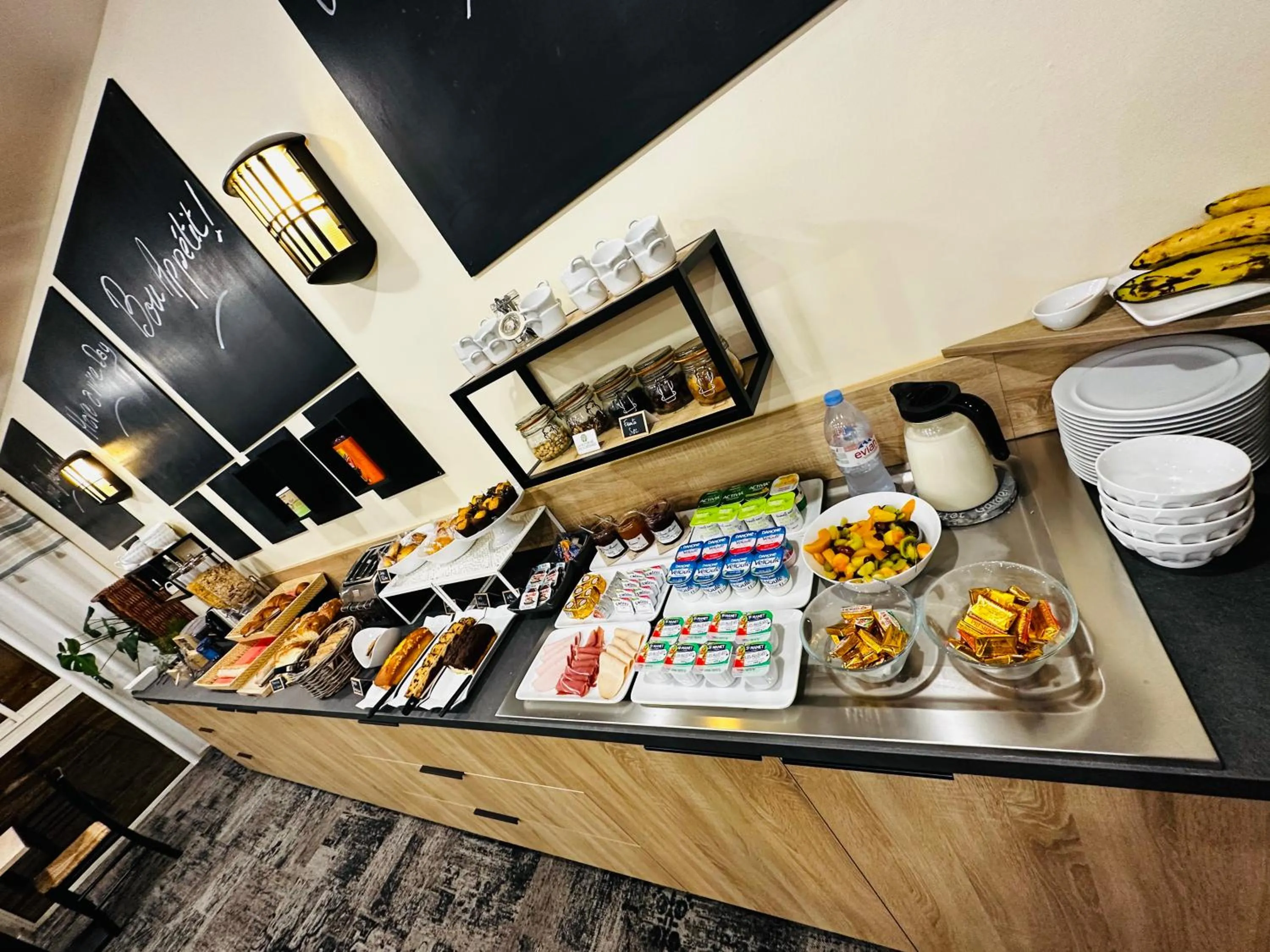 Breakfast in Logis Le Passiflore Cognac