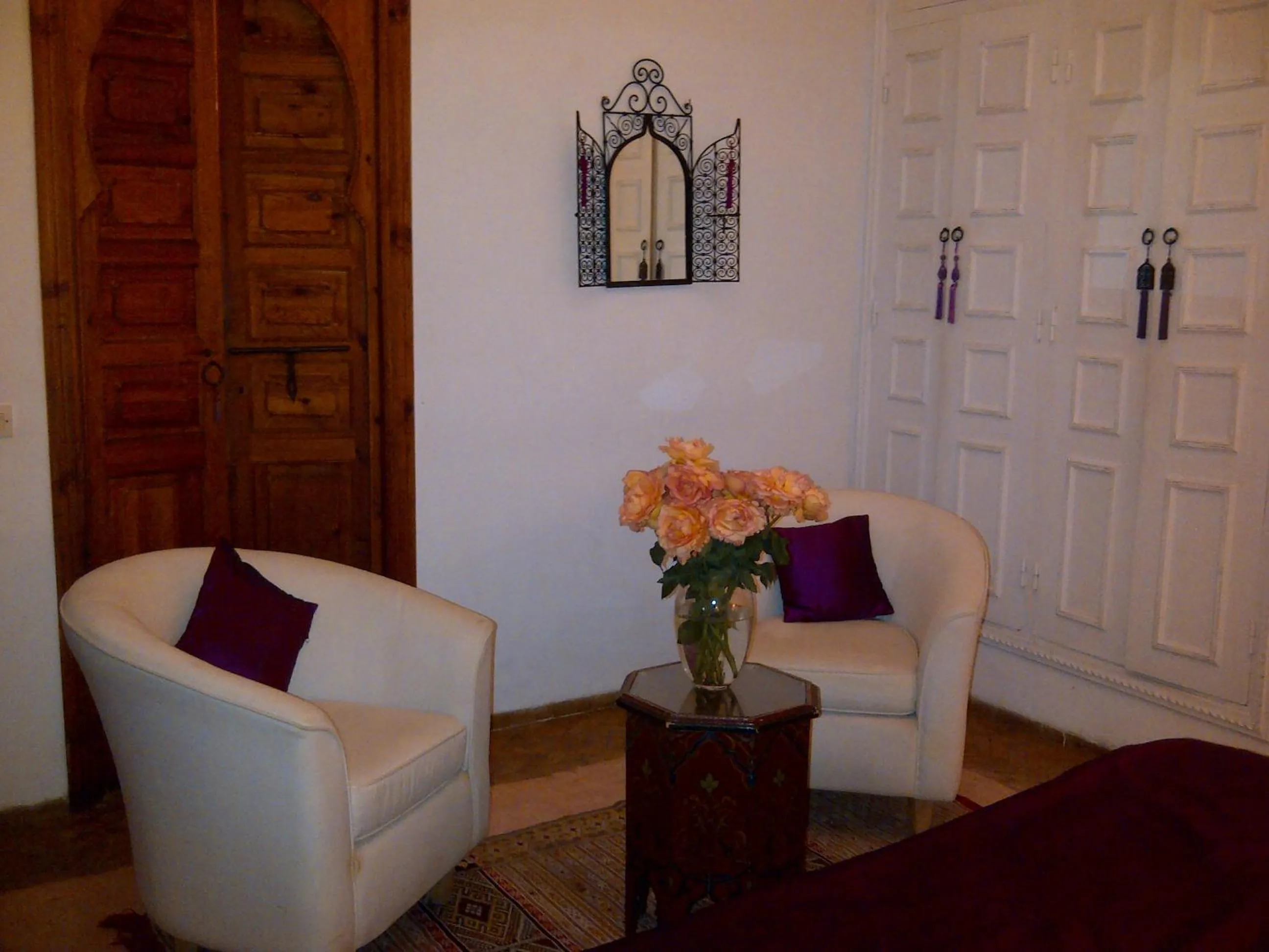 Photo of the whole room in Riad Irene