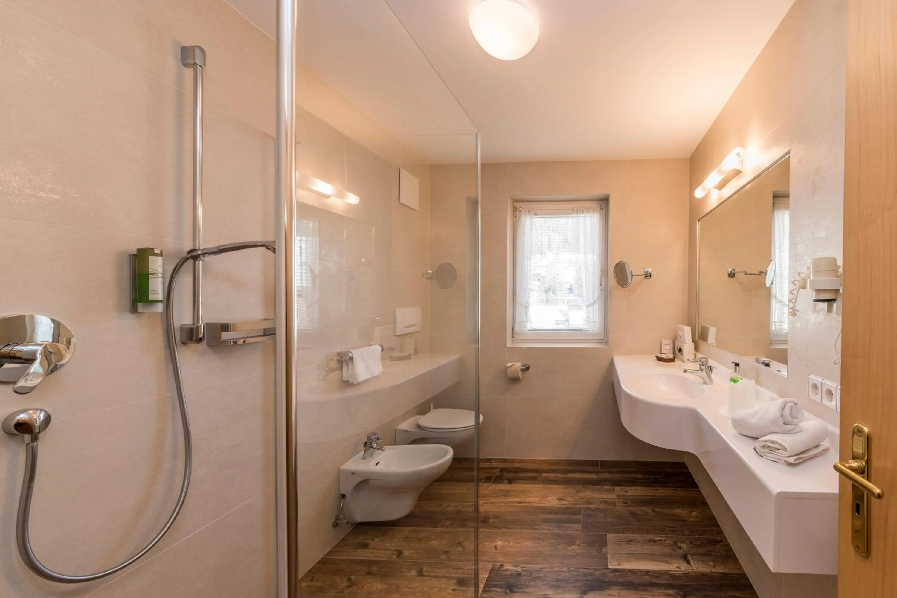 Bathroom in Hotel Interski